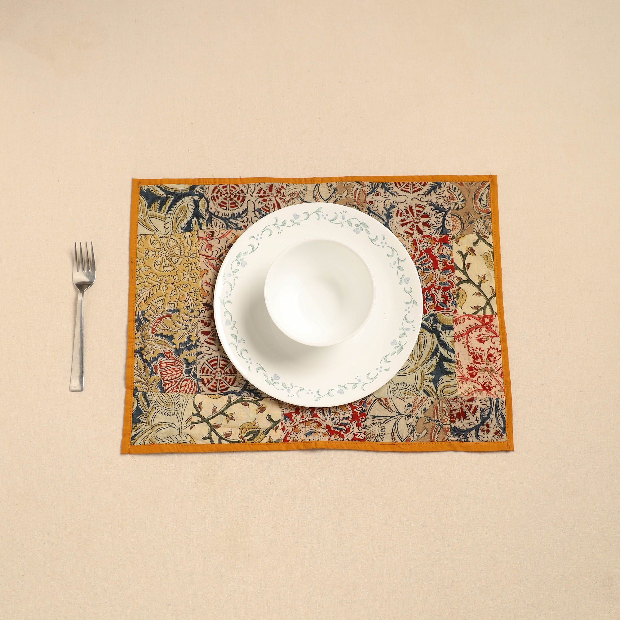 NOORI BAZAR Handcrafted Cotton Patchwork Table Mat 10