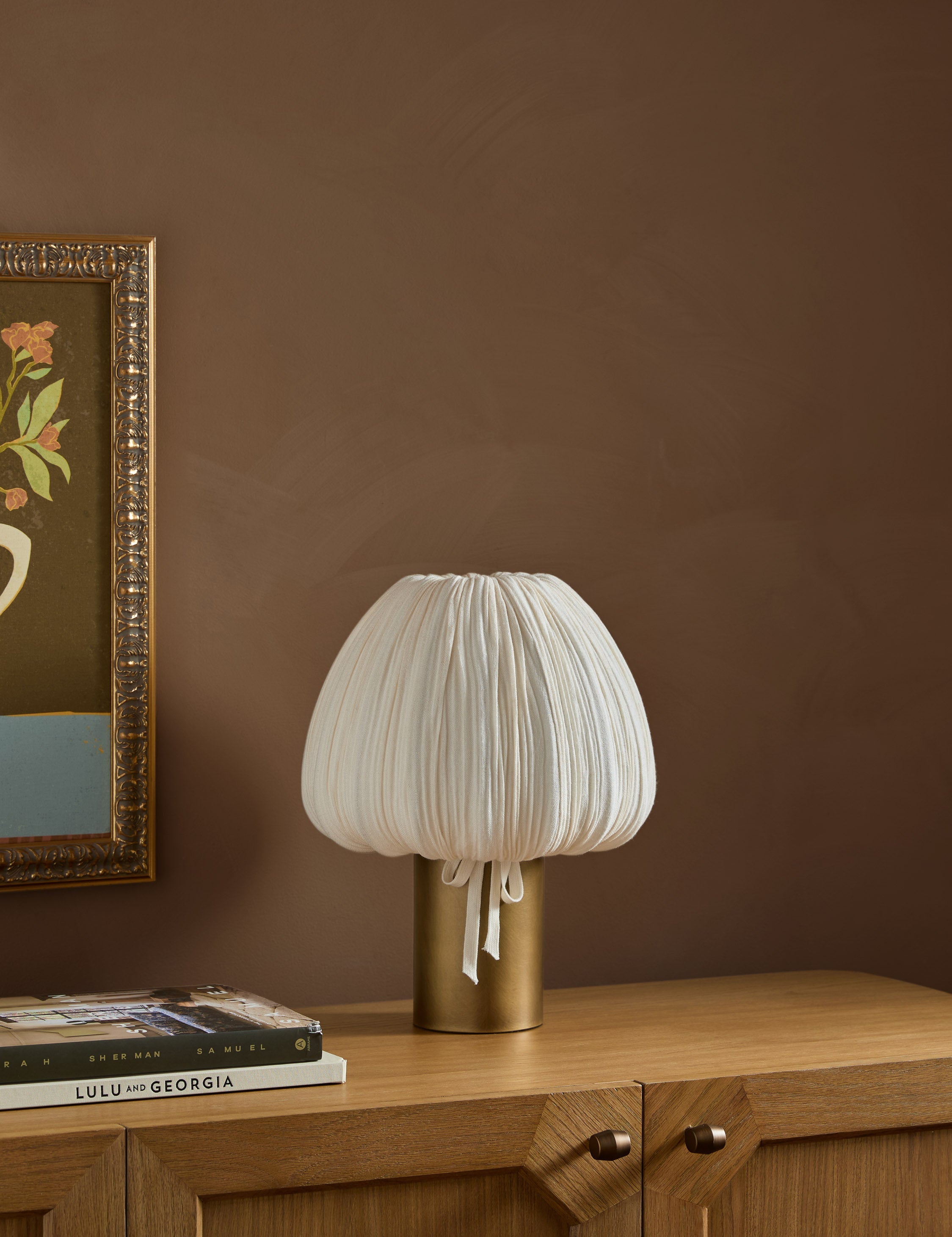 Lulu and Georgia Camas Table Lamp – Ivory