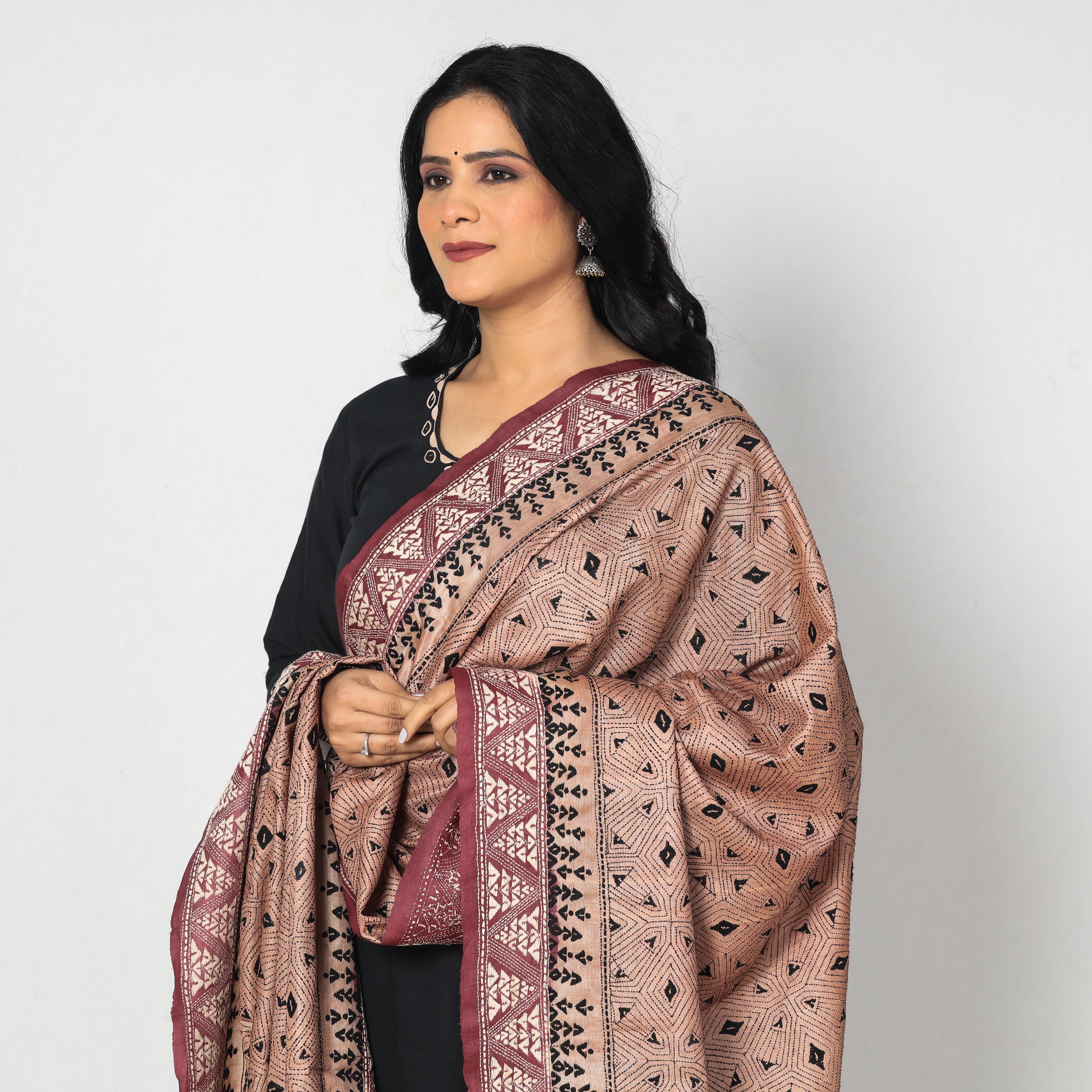 KHUSHBASH - HAPPY LOOM OF EAST Brown - Bengal Kantha Tussar Silk Handloom Dupatta - view 2