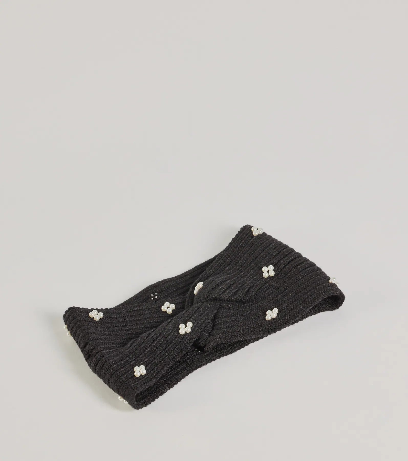 Windsor Chic Beauty Faux Pearl Head Wrap
