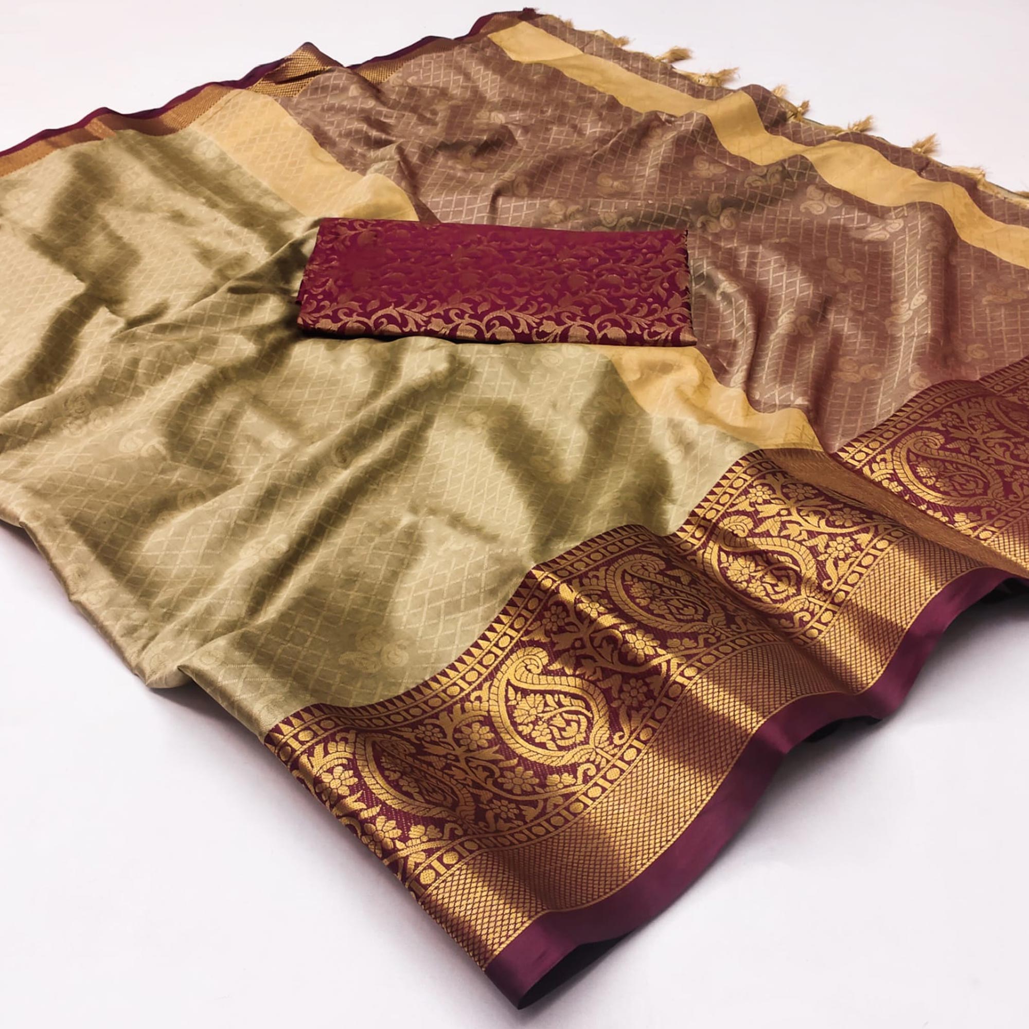 Peachmode Chikoo Woven Cotton Silk Saree With Tassels