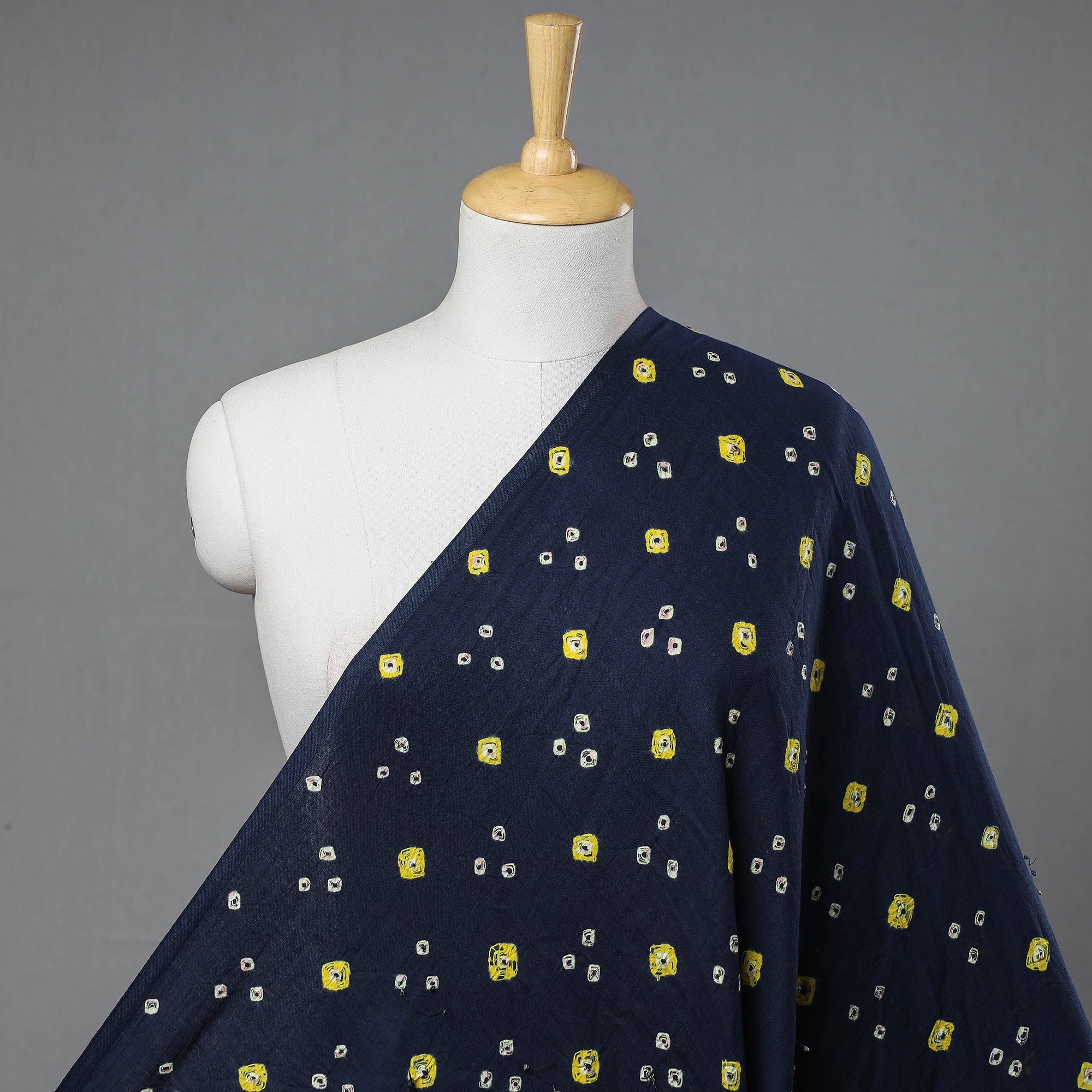 KACHCHH JI CHHAAP Blue - Kutch Tie-Dye Mul Cotton Bandhani Fabric 02 - view 2