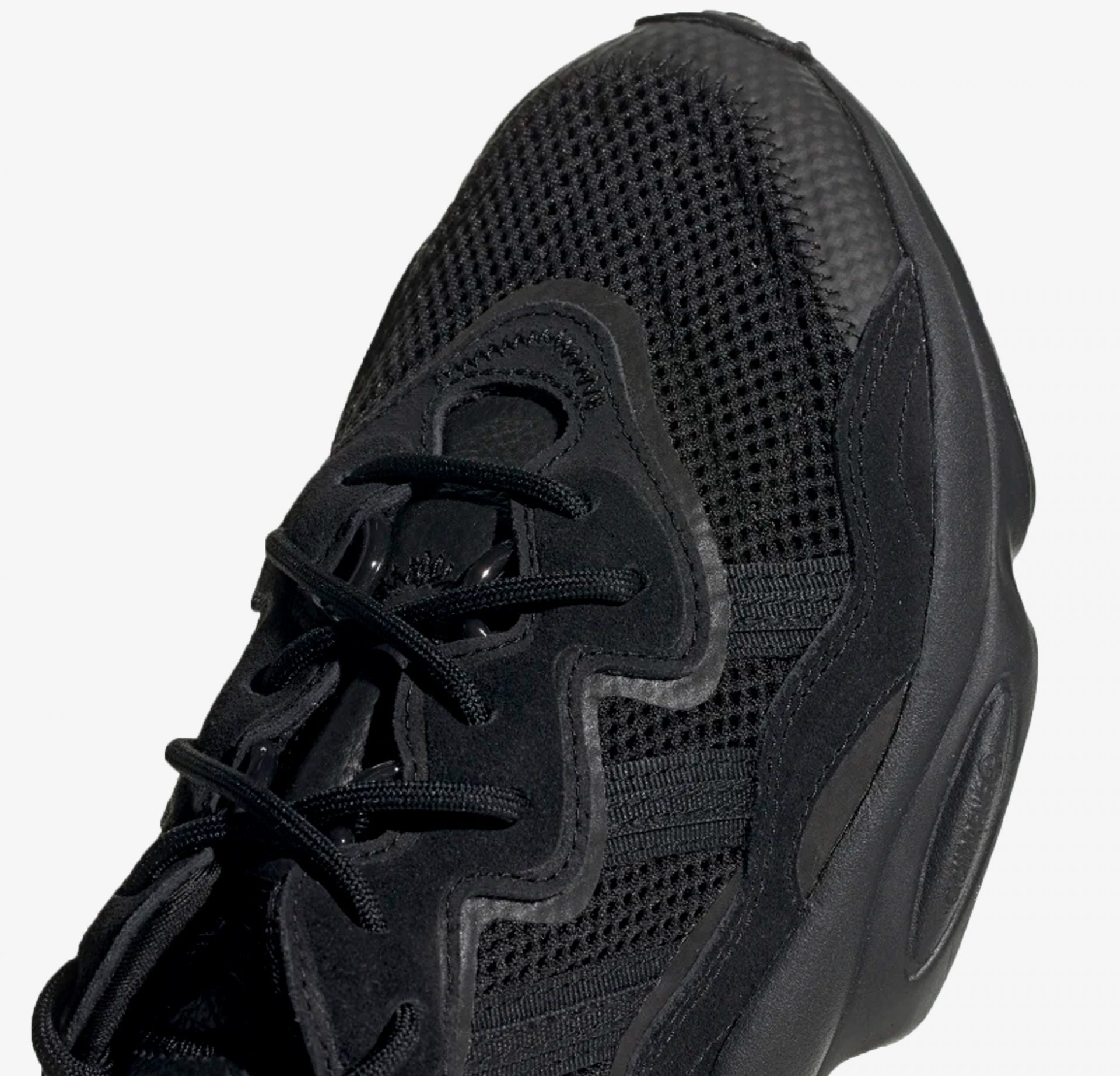 Adidas Originals | Ozweego { Core Black - view 4
