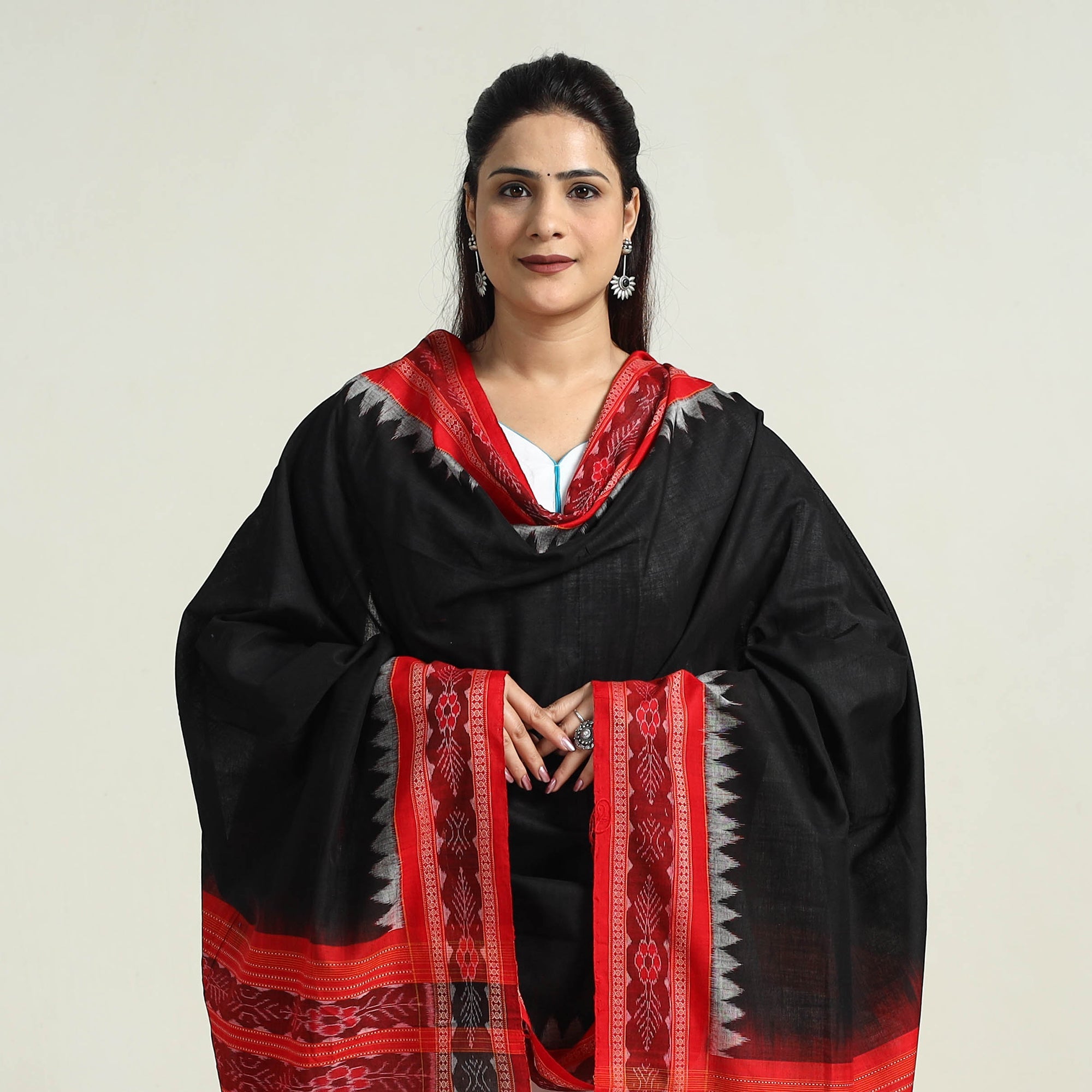 ASHOKA ASSEMBLE - CELEBRATING CRAFTS OF ODISHA Black - Sambalpuri Ikat Weave Handloom Plain Cotton Dupatta 24 - view 3