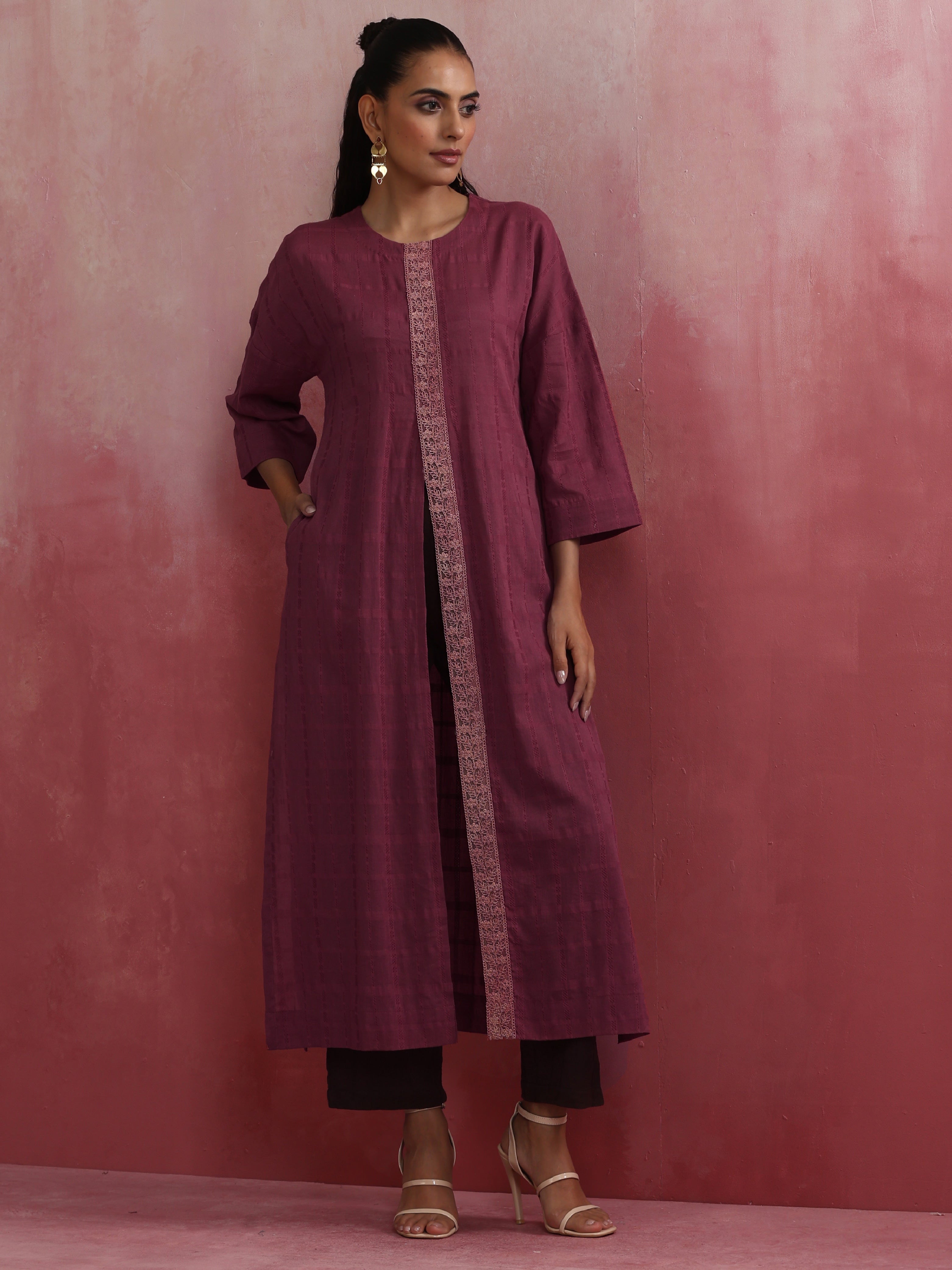 trueBrowns Mauve Cotton Dobby Front Slit Kurta Set