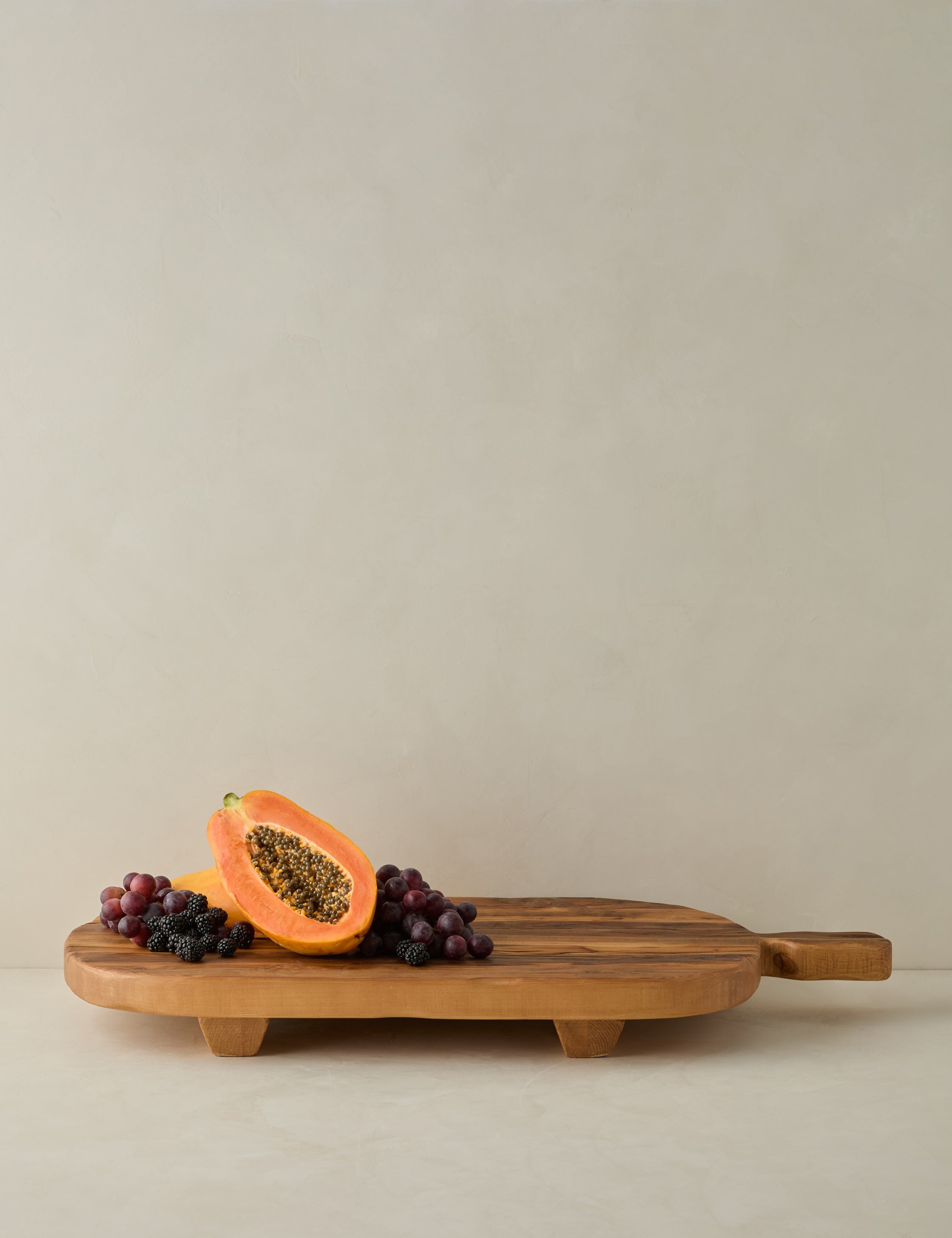 Lulu and Georgia Classic Rectangular Footed Board by etúHOME