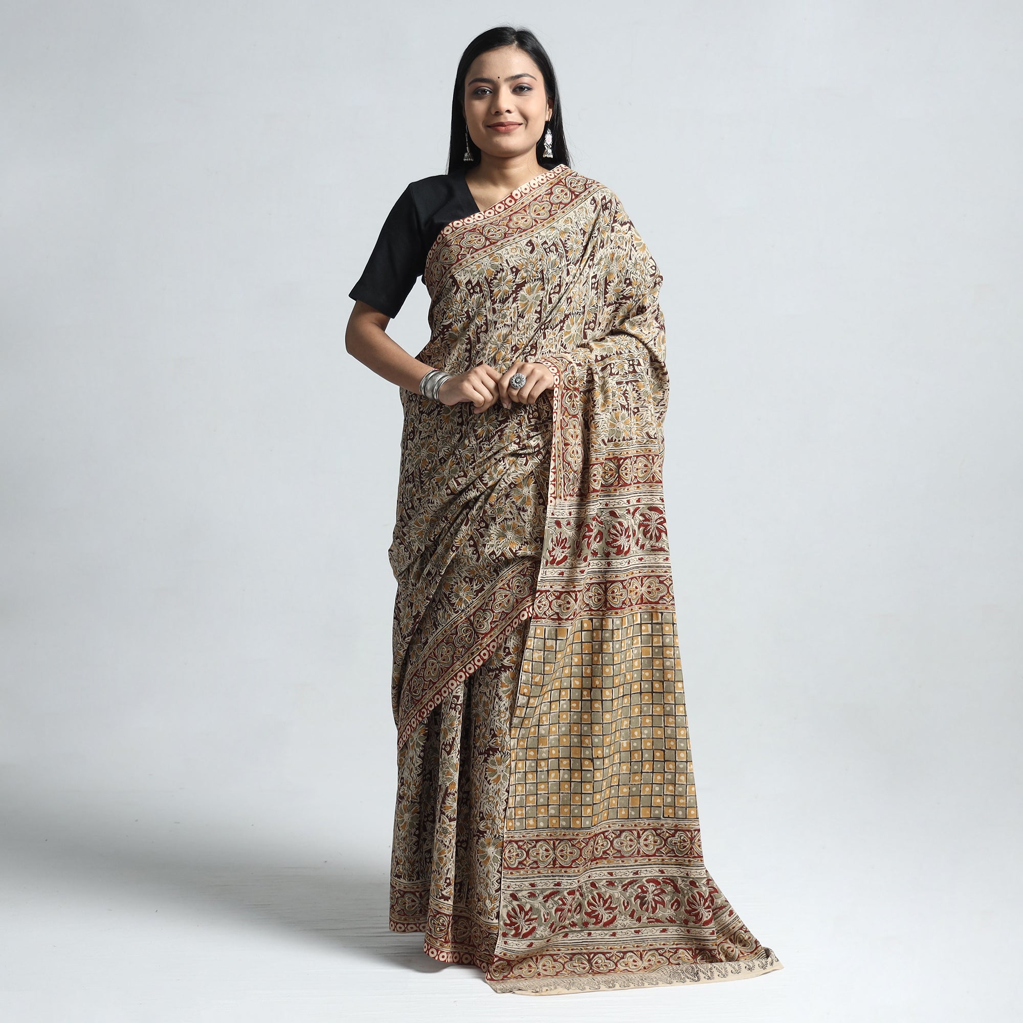 VENKATA BHANU KALAMKARI PEDANA Beige - Pedana Block Print Cotton Kalamkari Saree - view 2