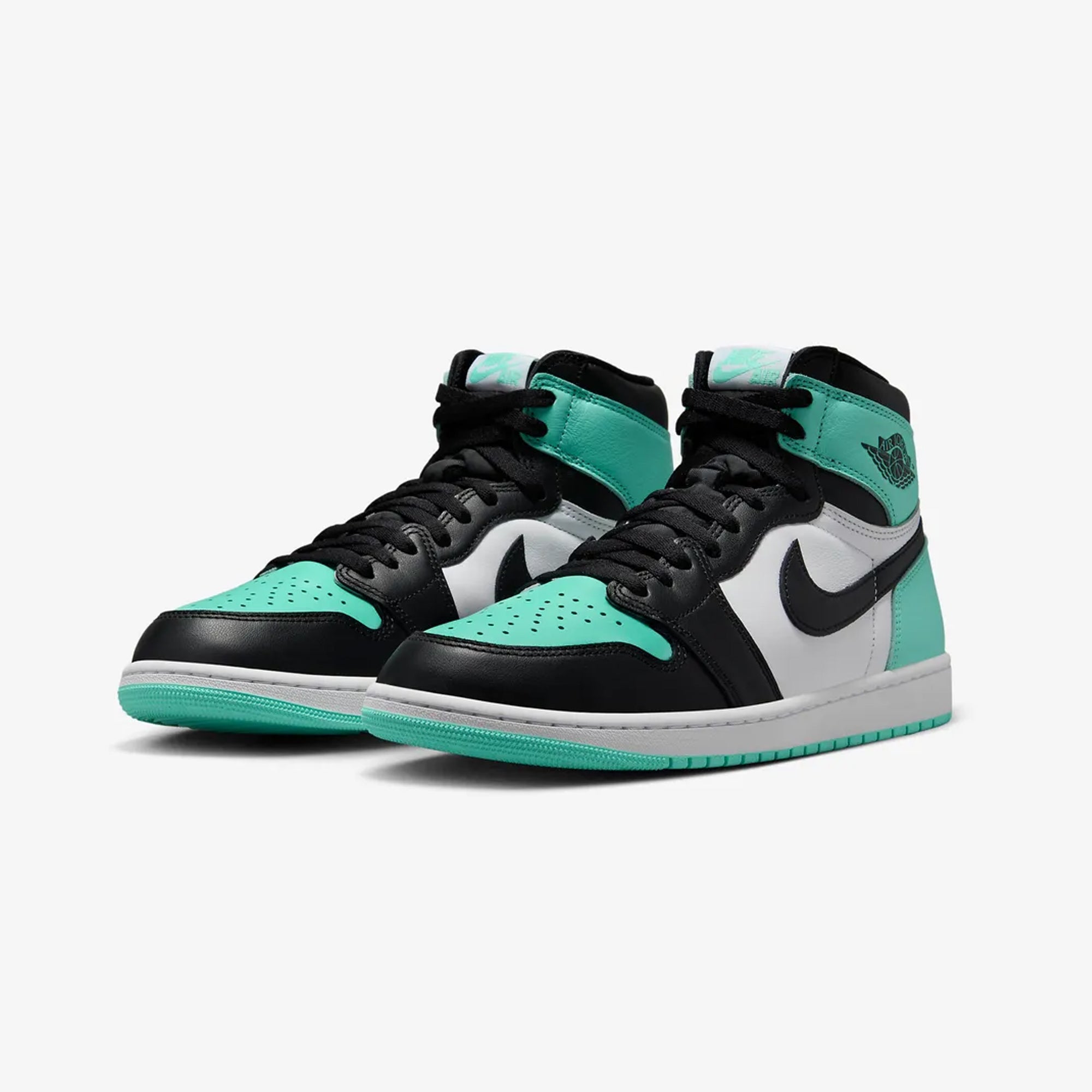 Jordan | AIR JORDAN 1 RETRO HIGH OG { WHITE/BLACK-GREEN GLOW - view 2