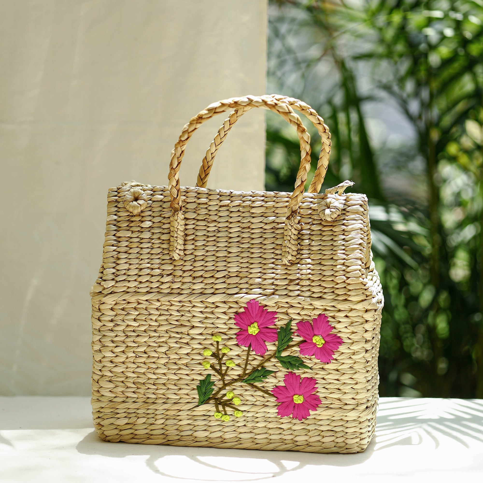 ITOKRI CRAFTS INITIATIVE Beige - Handcrafted Natural Water Reed Embroidered Shopping Bag