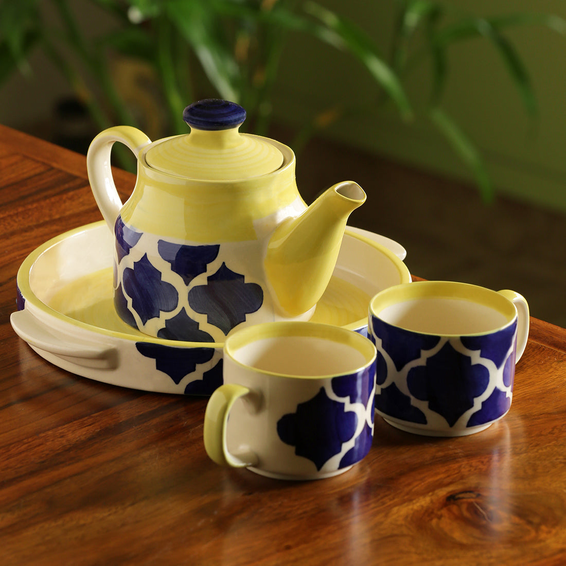 EXCLUSIVELANE 'Sea-Tea' Handpainted Tea Cups & Kettle Set With Tray In Ceramic