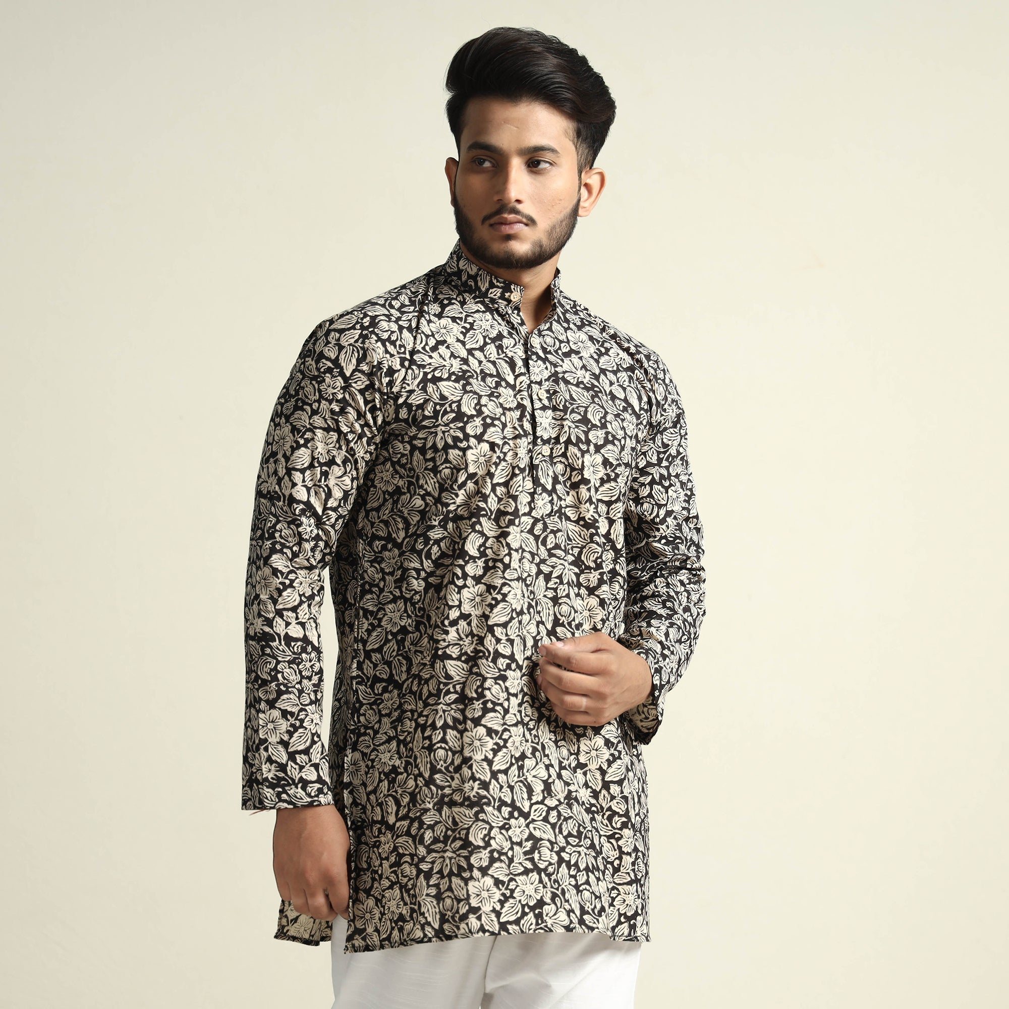 ITOKRI CASUALS Black & White Tropical Flowers Bagru Block Printed Cotton Men Short Kurta