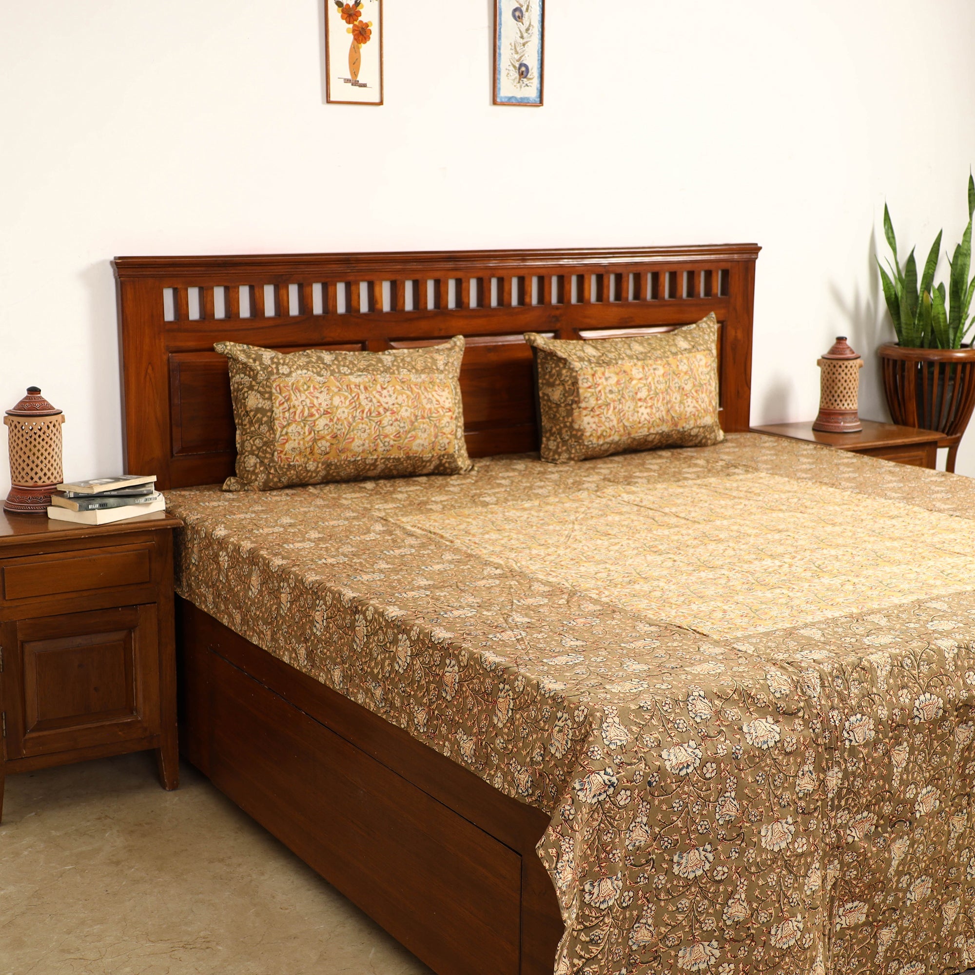 NOORI BAZAR Brown - Kalamkari Block Printed Patchwork Cotton Double Bed Cover With Pillow Covers (108 x 90 in)