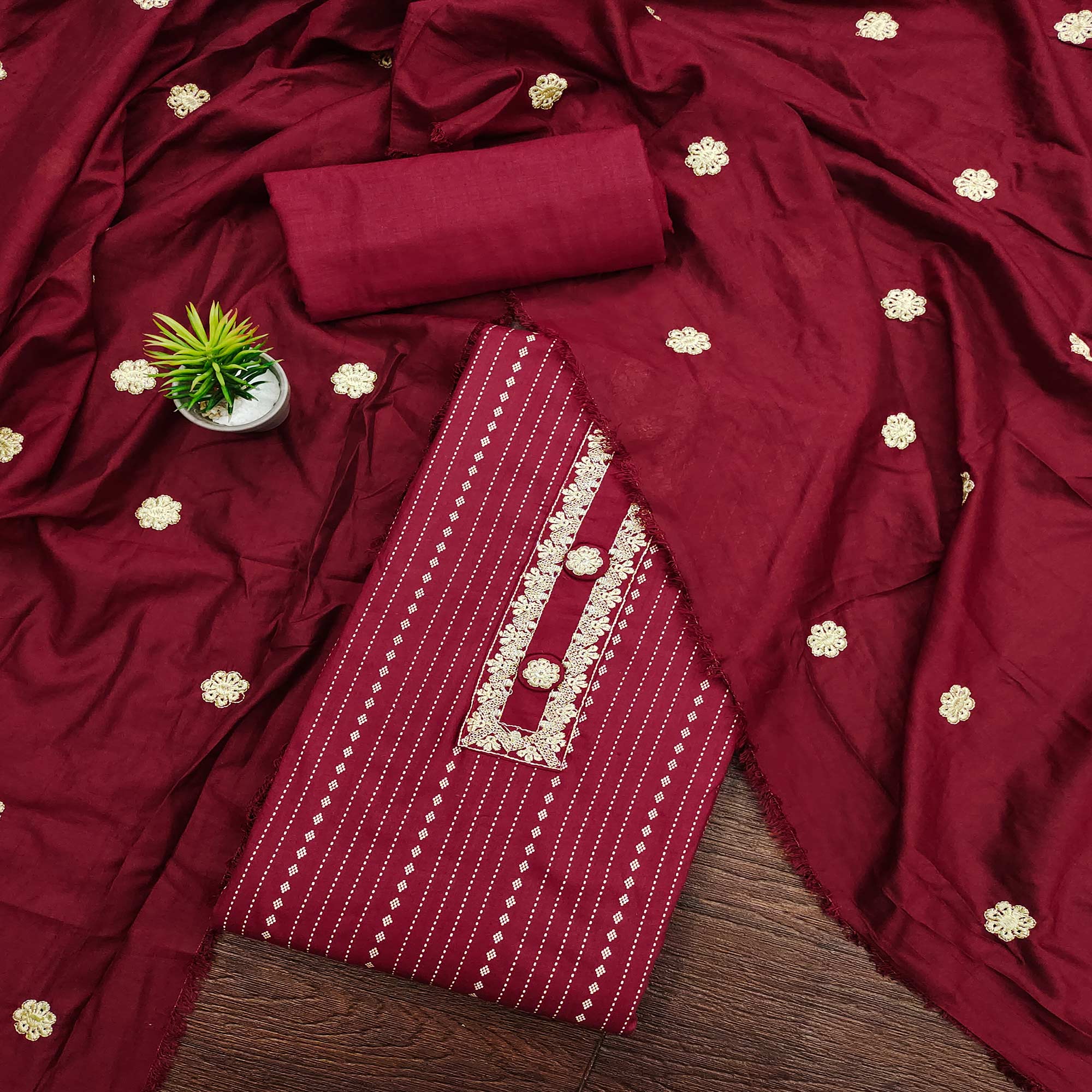 Peachmode Maroon Printed Pure Cotton Dress Material