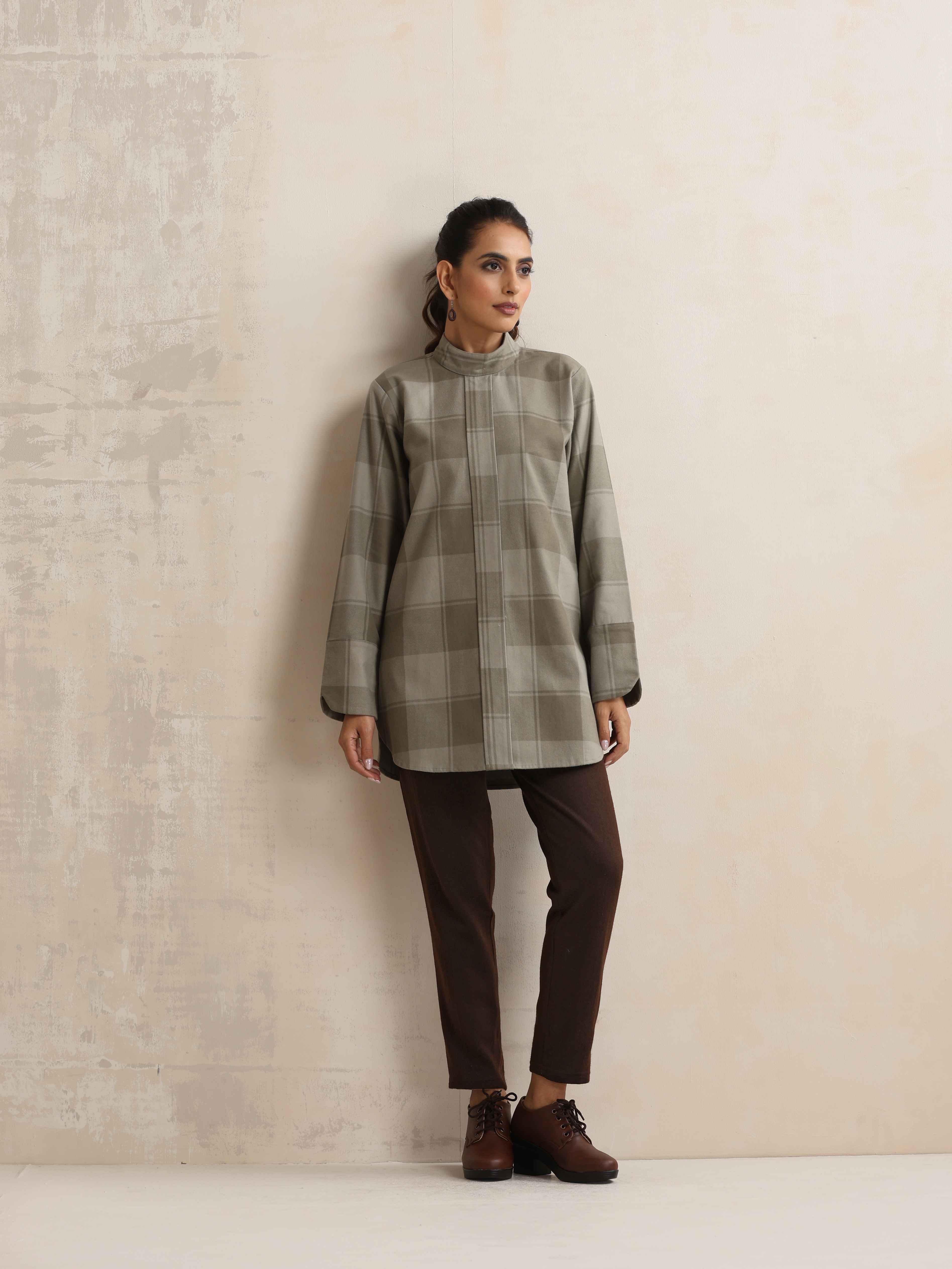 trueBrowns Green Check High Neck Short Kurta - view 9