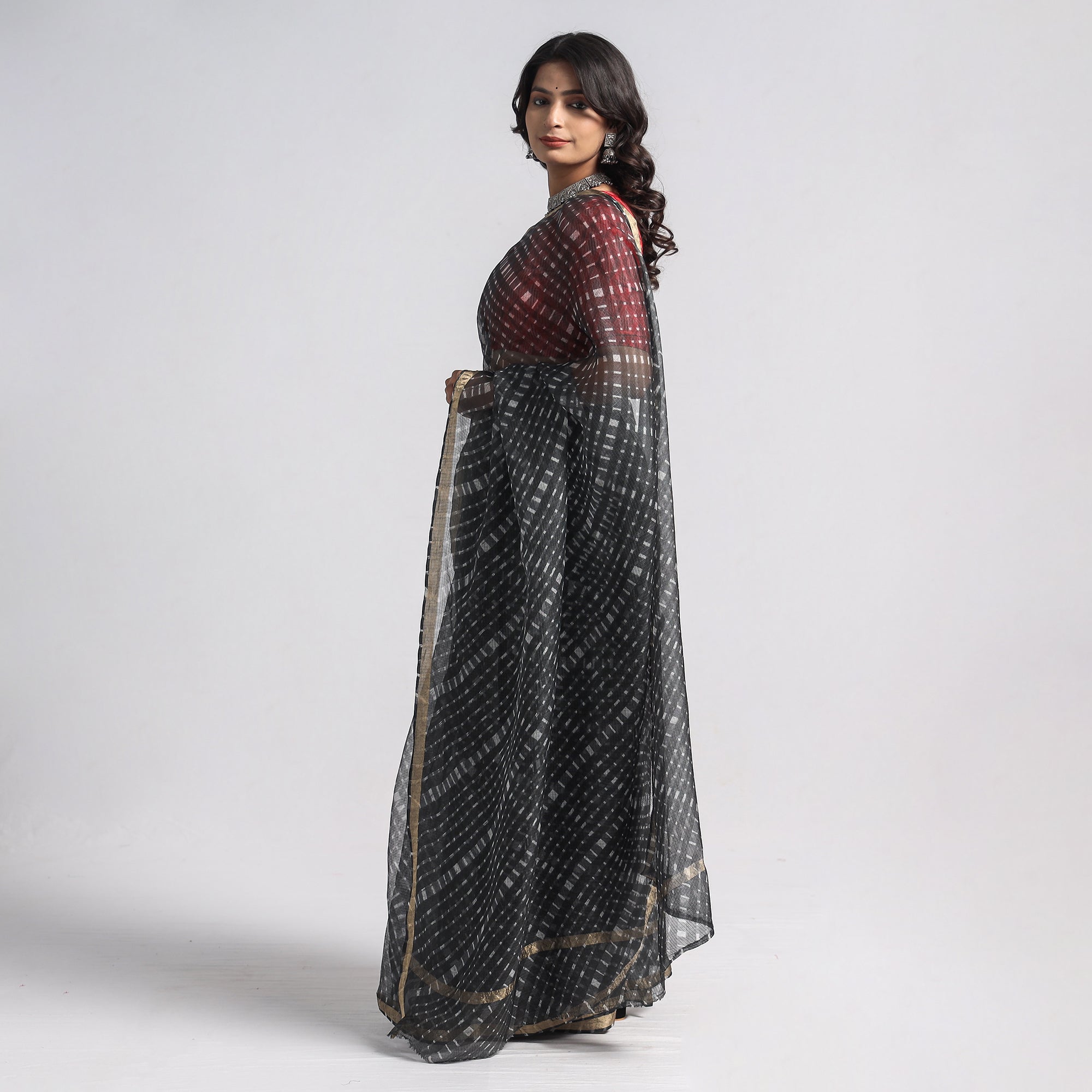LEHARIYA BY BADSHAH MIYAN Black - Leheriya Tie-Dye Mothra Kota Doria Silk Saree - view 3
