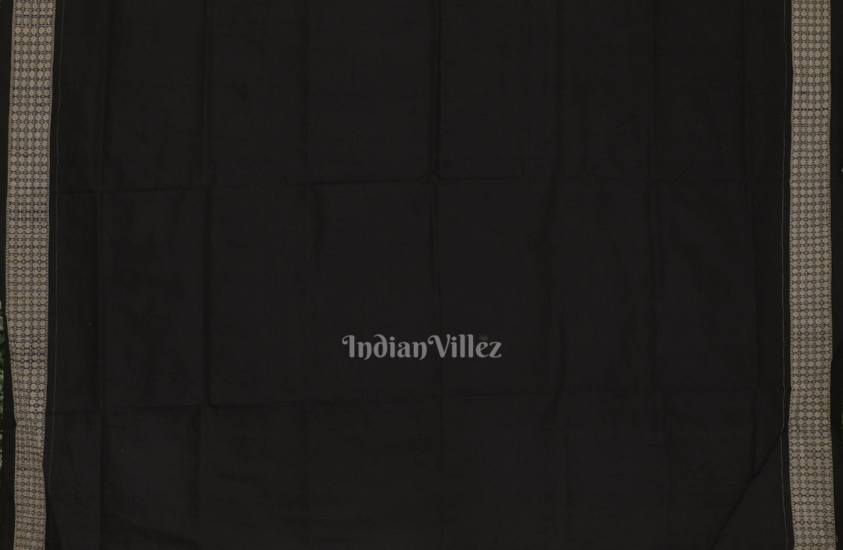 IndianVillèz Trtout Grey Odisha Ikat Sambalpuri Silk Saree - view 5