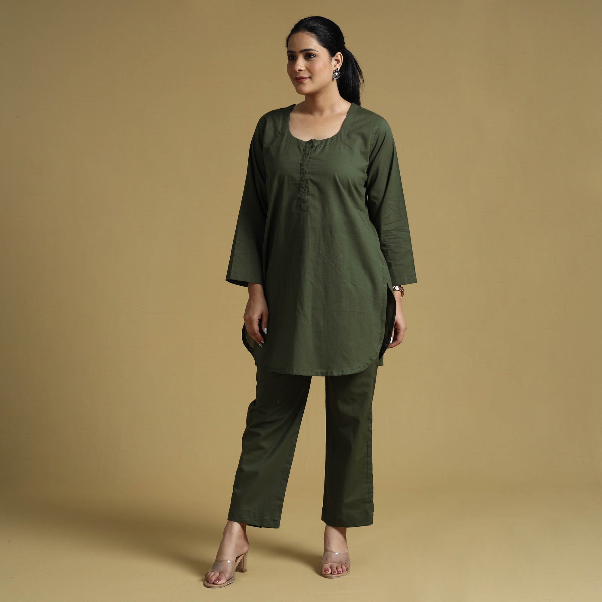 ITOKRI CASUALS Army Green - Plain Dyed Cotton Co-Ord Set
