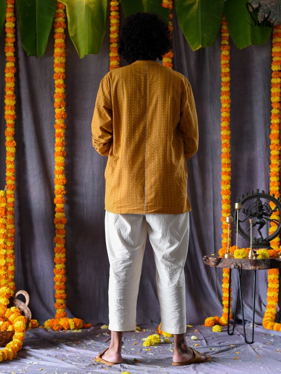 suta.in Haldi Chandan