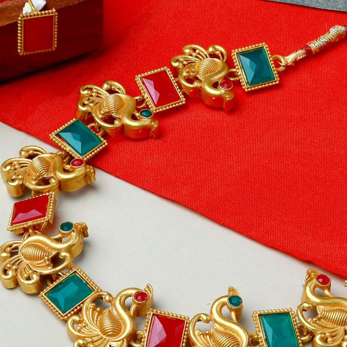 Peachmode Gold Plated Alloy Choker Set - view 2