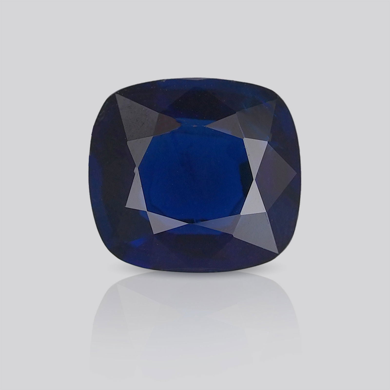 Gemsmantra Blue Sapphire (3.86 Ratti, 3.51 Carat)