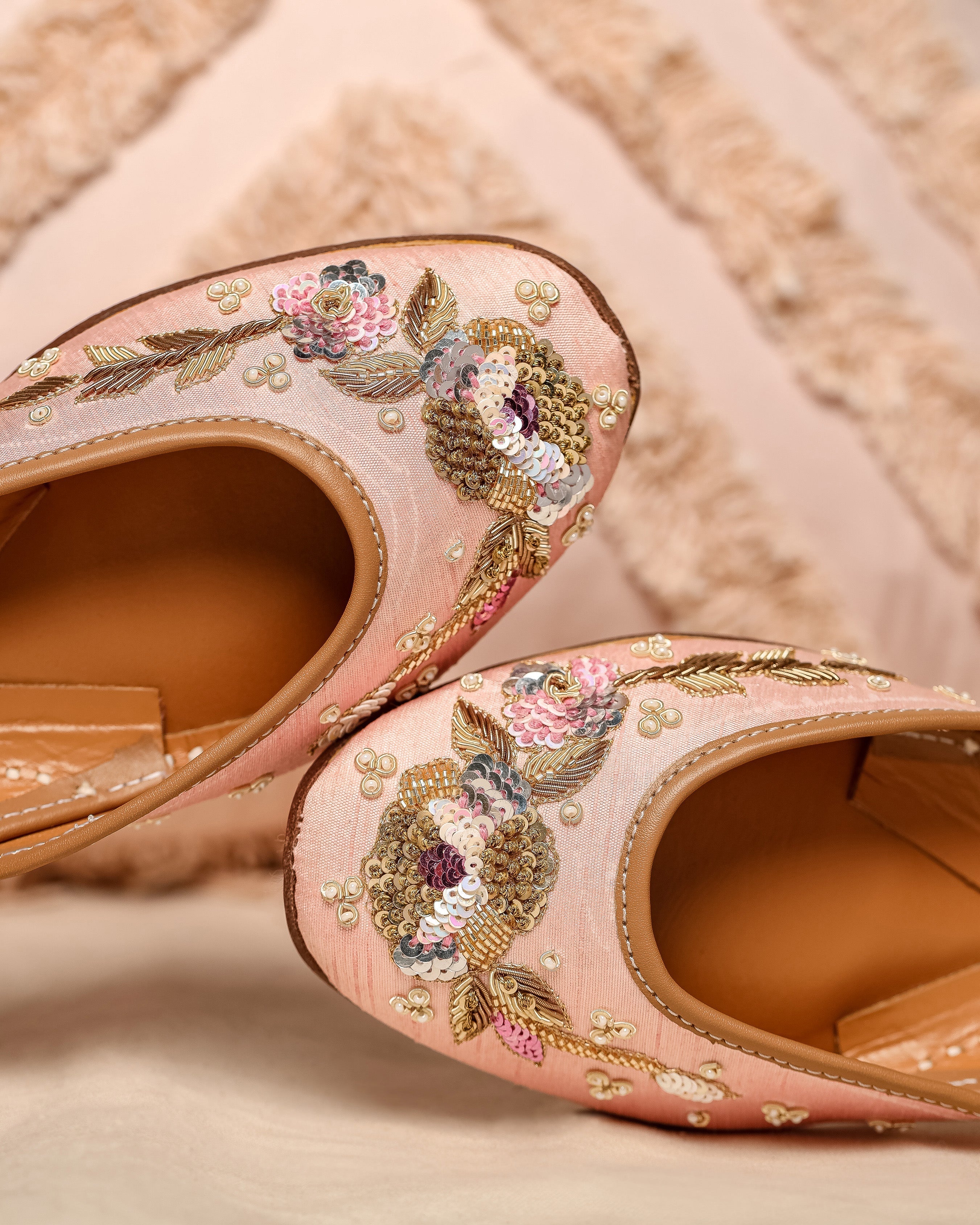 Aachho Cosmetic Peach Handcrafted Jutti - view 5