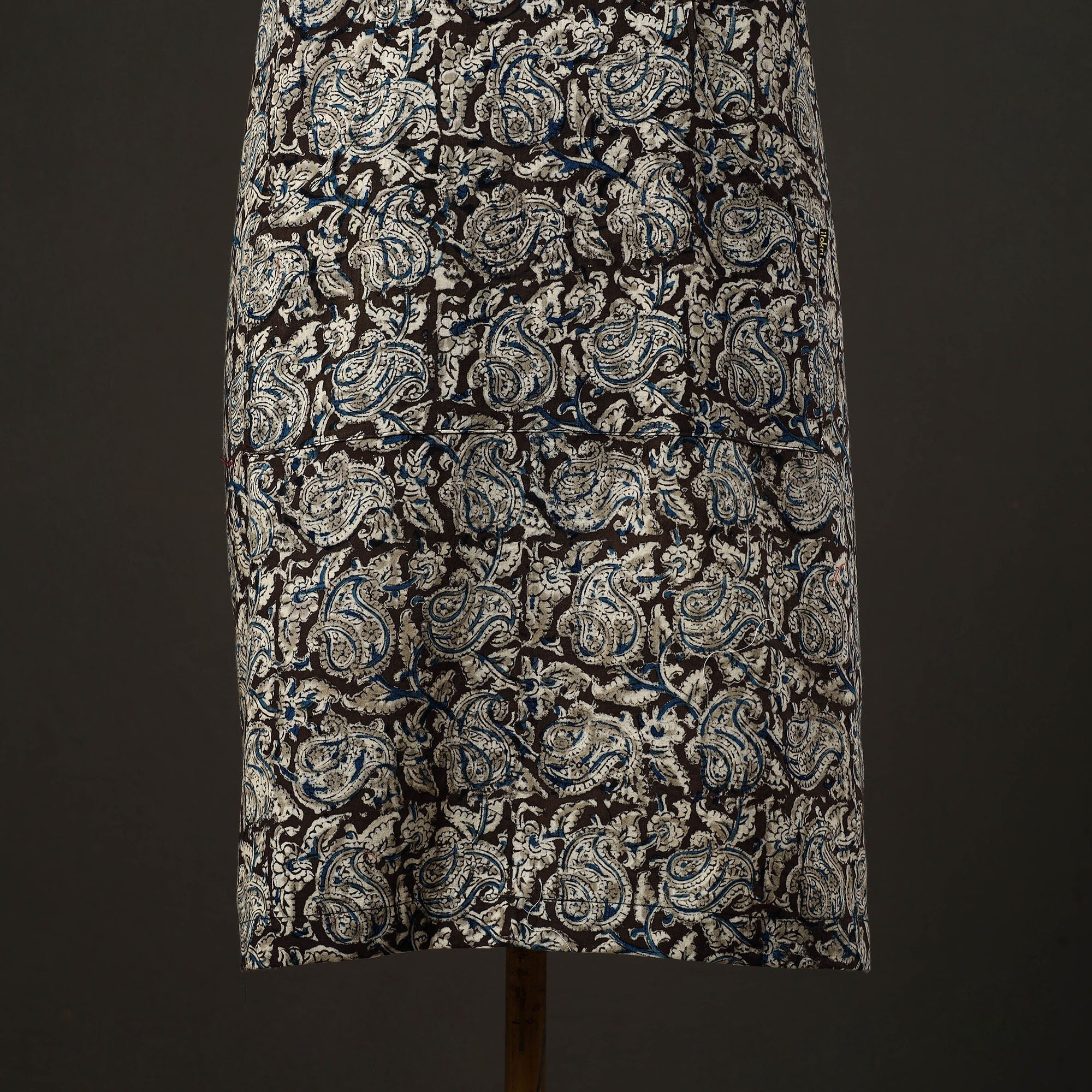 JALPARI Black - Kalamkari Block Print Cotton Apron with Pocket 34 - view 3