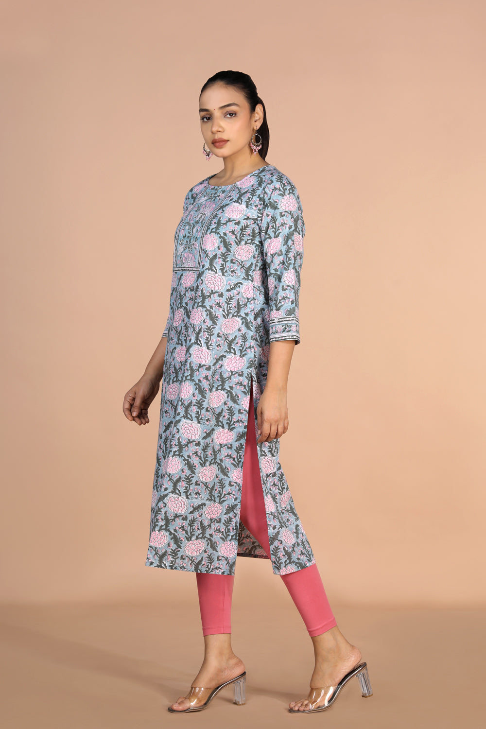 Kalanjali Ethnics Floral Sanganeri handblock printed cotton Kurti - view 2