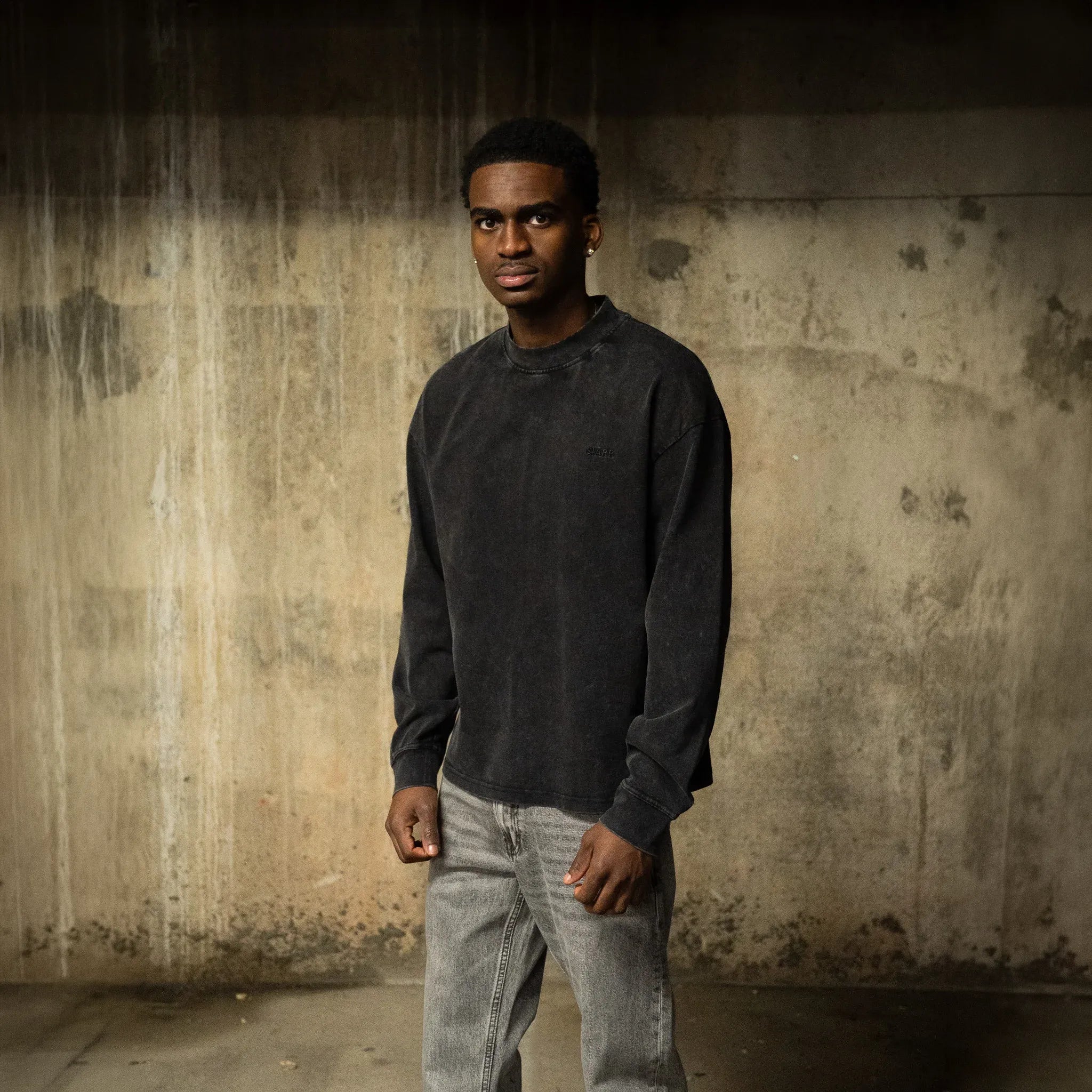 SIARR L/S Washed Black T-Shirt - view 4