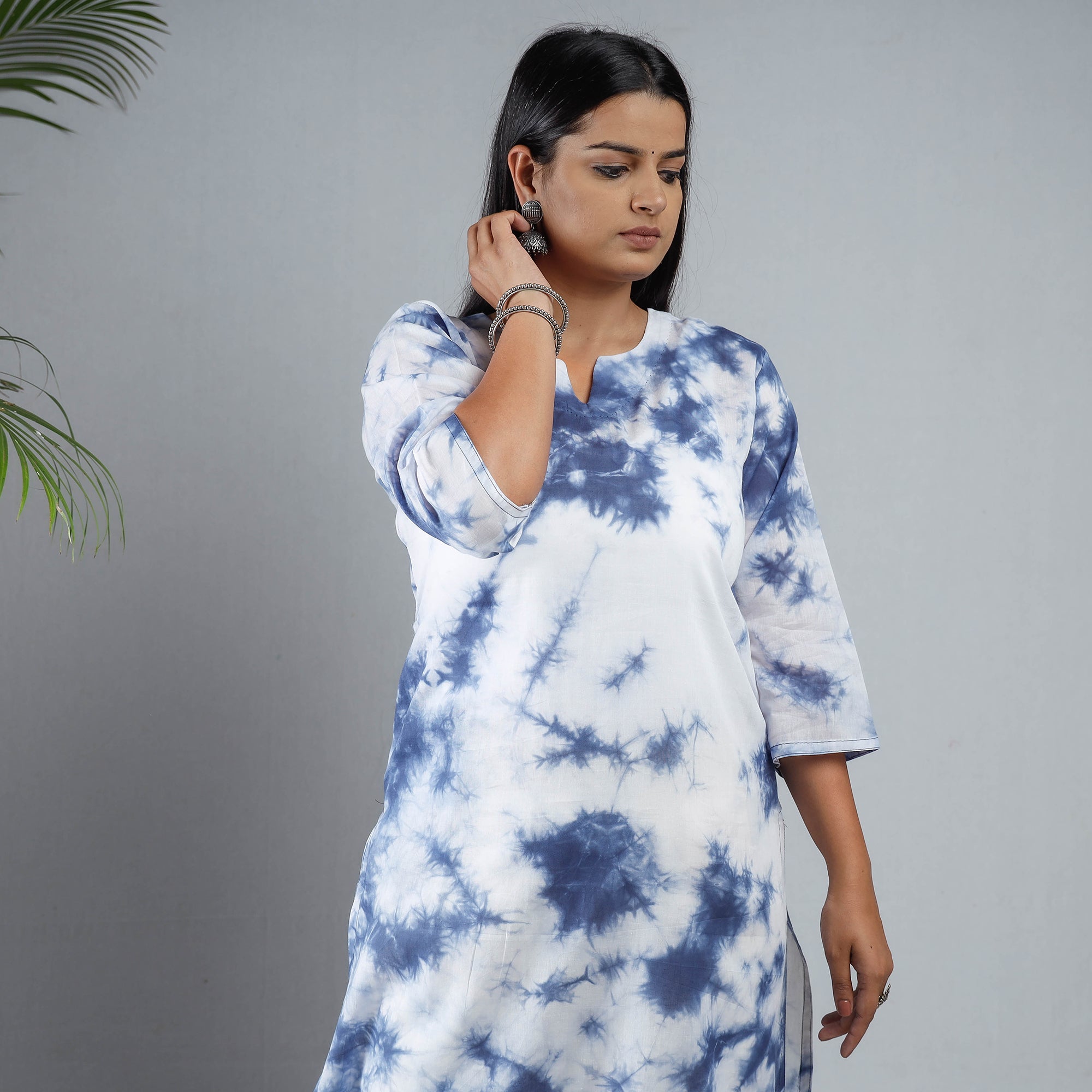 ITOKRI CASUALS Blue & White - Shibori Tie-Dye Mul Cotton Long Kurta