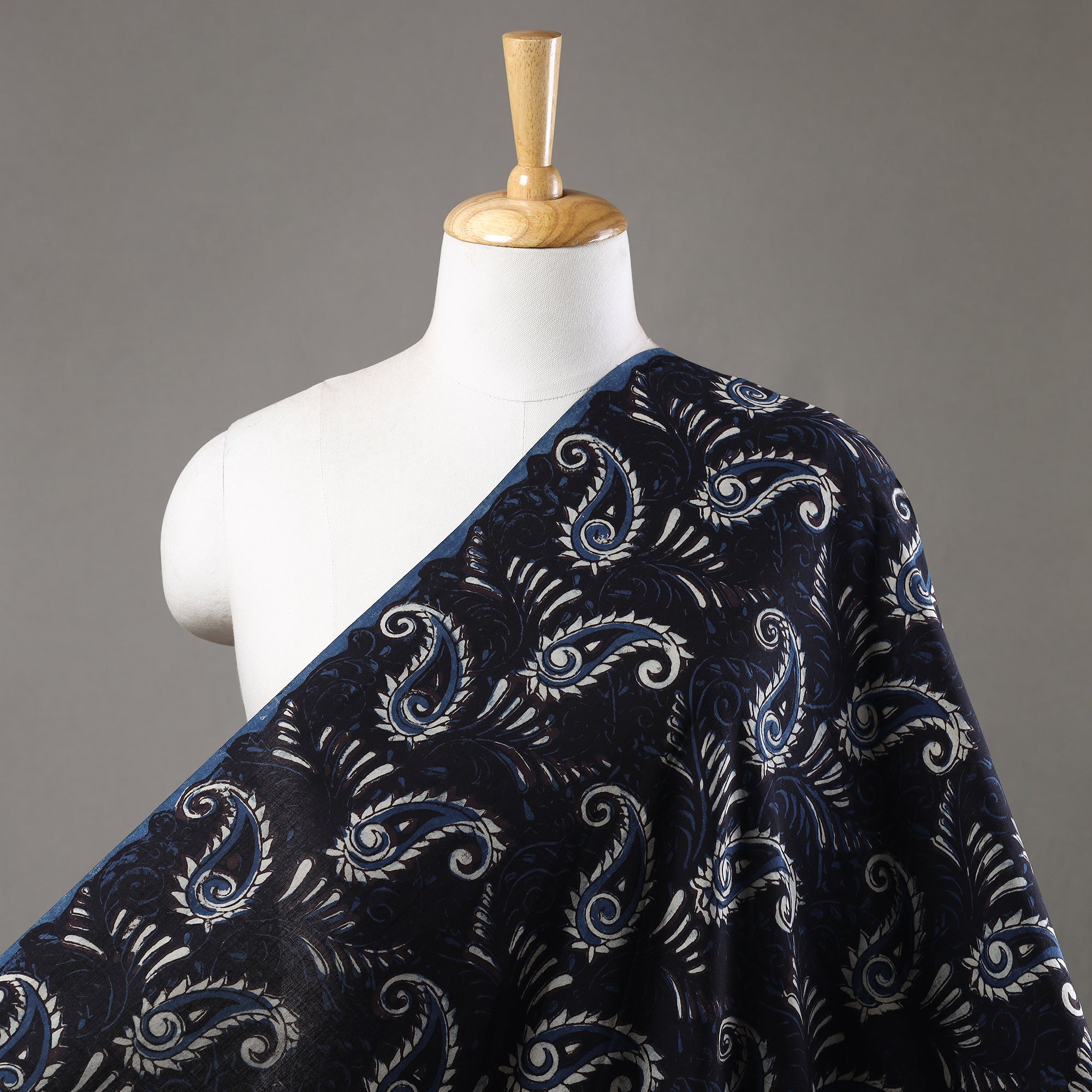 HAVELI CHRONICLES Black - Jahota Block Printed Cotton Fabric 11