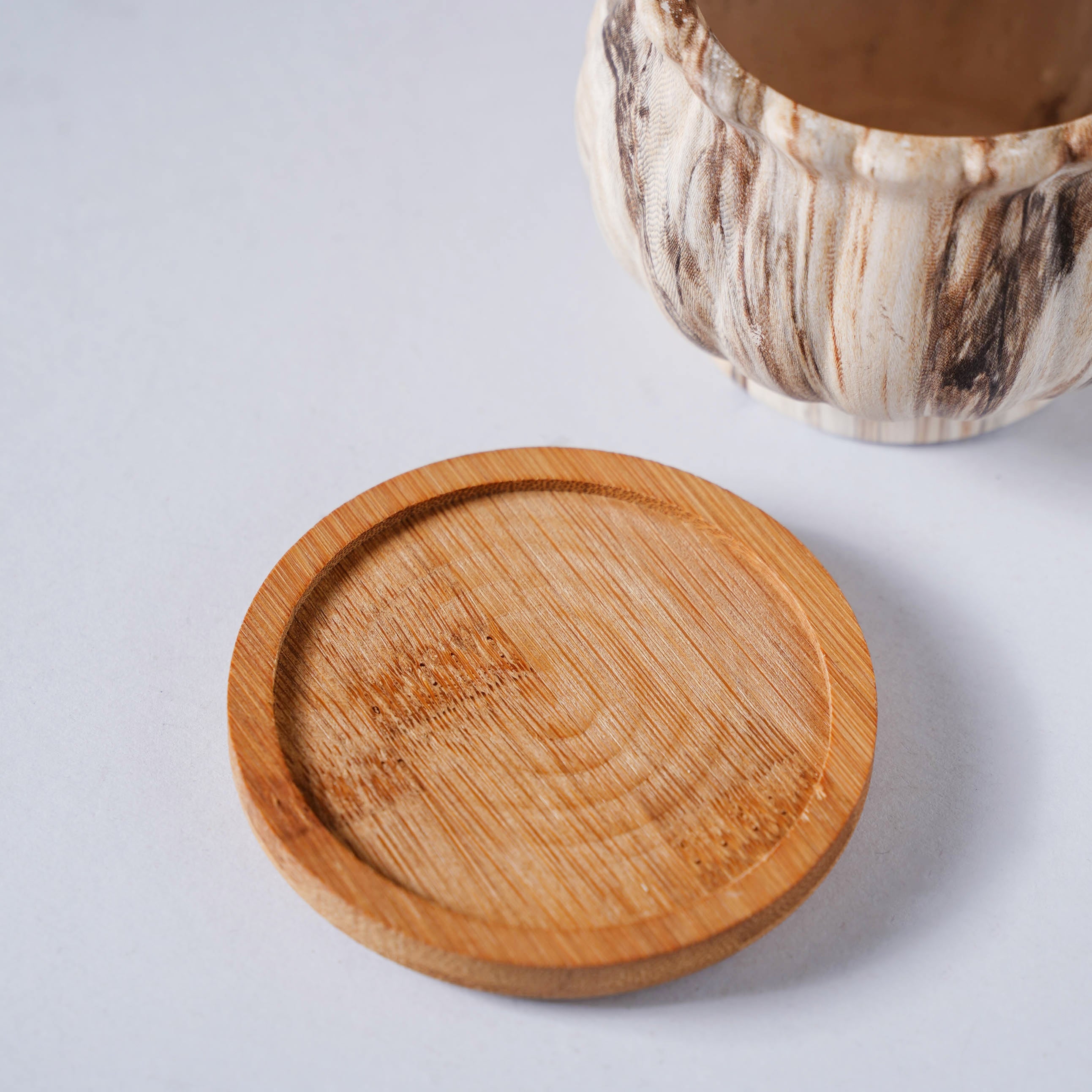 Nestasia Cinzia Marble Patterned Planter With Coaster - view 9