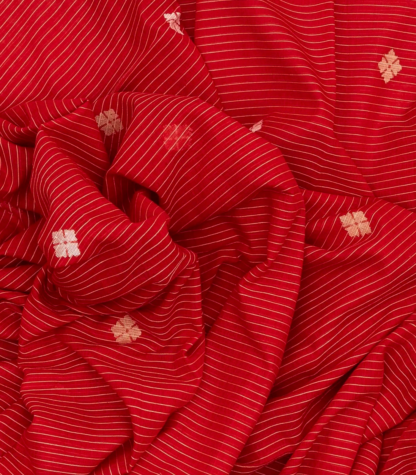 RmKV Red Handloom Bengal Cotton Saree With Floral Buttas - view 3