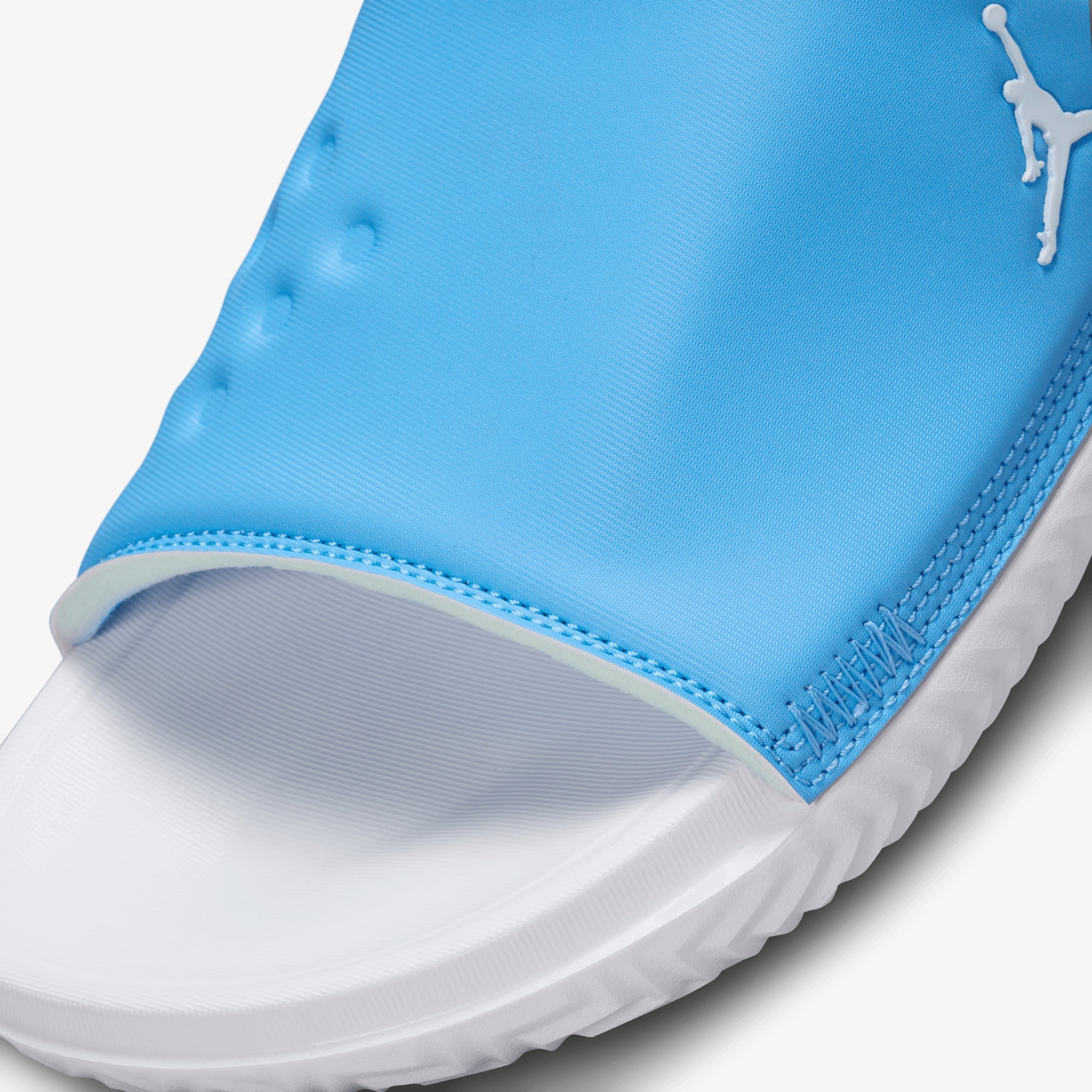 Jordan | PLAY { UNIVERSITY BLUE/WHITE - view 3