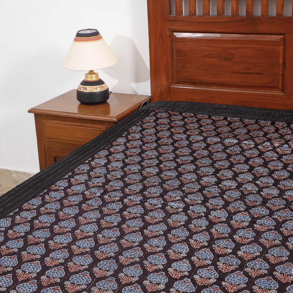 KACHCHH JI CHHAAP Black - Reversible Ajrakh Patch & Tagai Work Mashru Silk Single Bed Cover / Quilt (90 x 59 in) - view 2