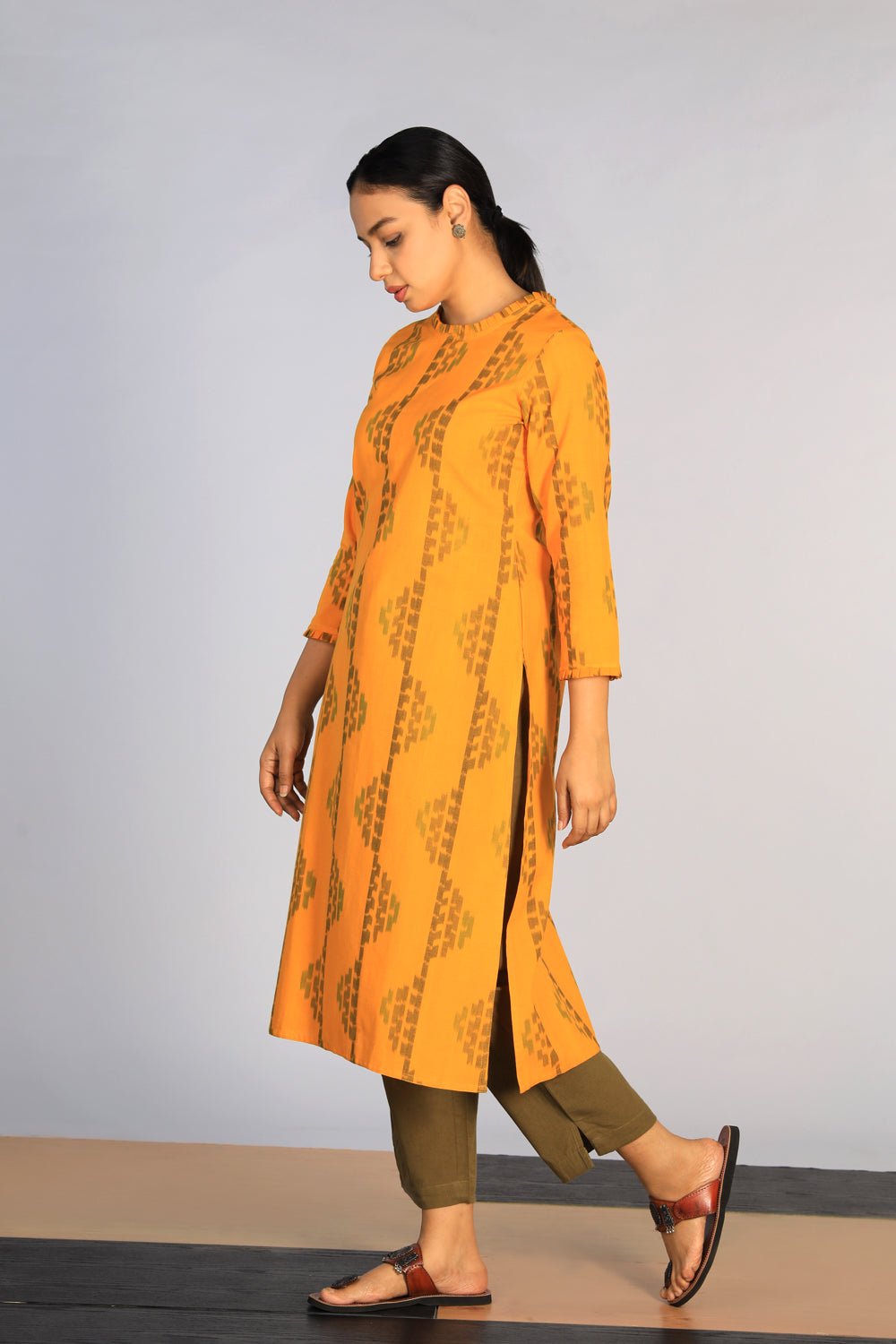Kalanjali Ethnics Cotton Pochampally Ikat kurti - view 3