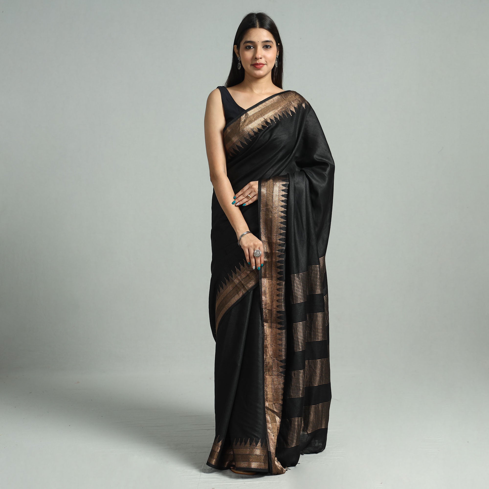 ITOKRI CRAFTS INITIATIVE Black - Vidarbha Tussar Bamboo Cotton Handloom Zari Border Saree 20