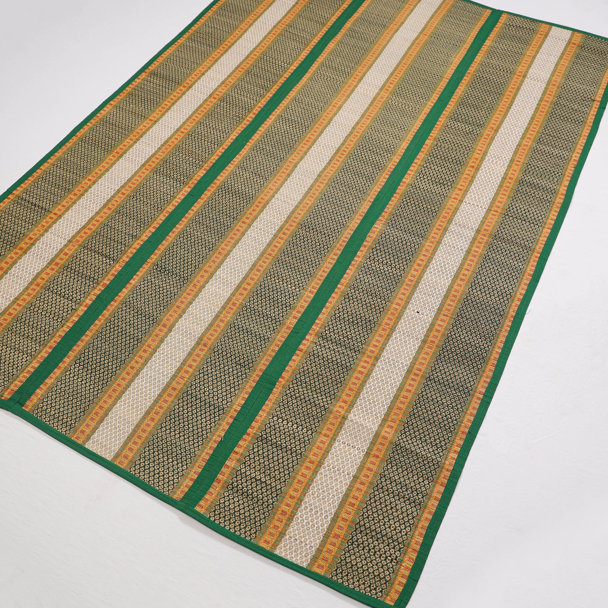ITOKRI CRAFTS INITIATIVE Madur Grass 3 Fold Floor Mat of Midnapore 37 - view 2