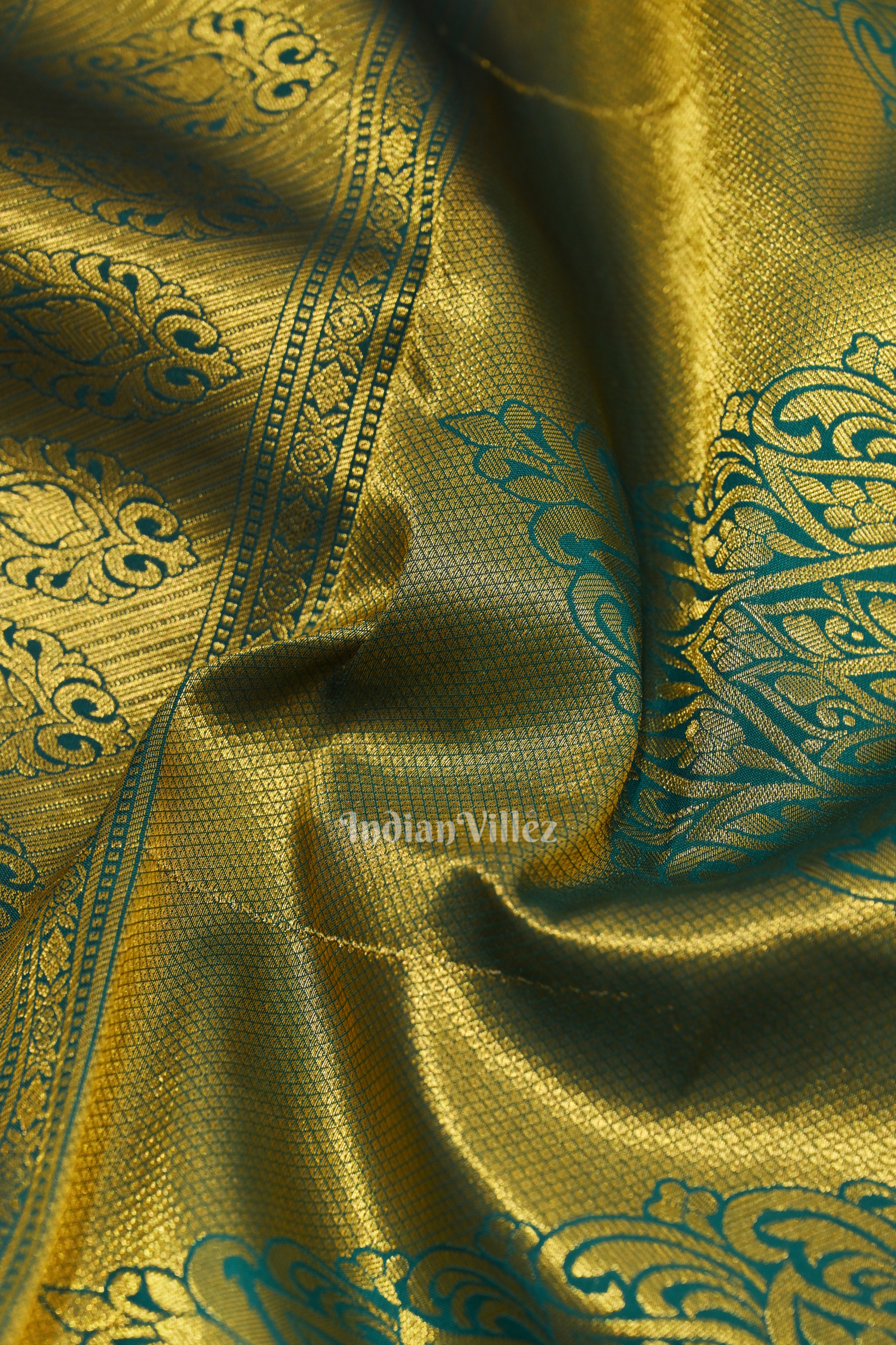 IndianVillèz Dark Gray Pure Brocade Kanjivaram Silk Saree - view 4
