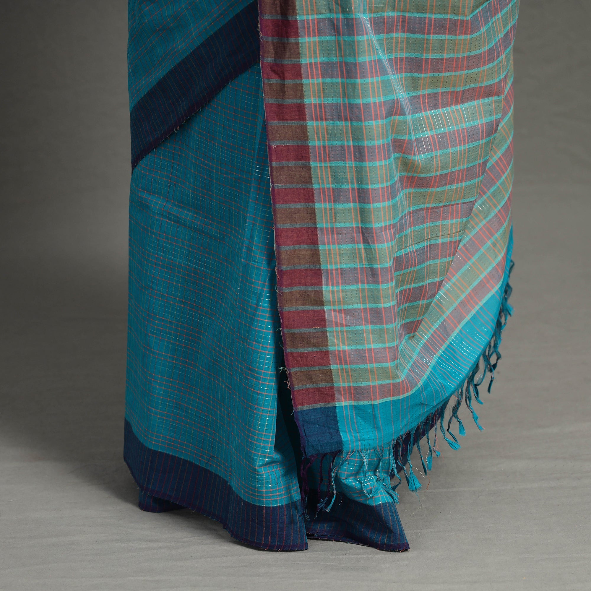 CREYO Blue - Bazaar Checks Cotton Handloom Saree 44 - view 6