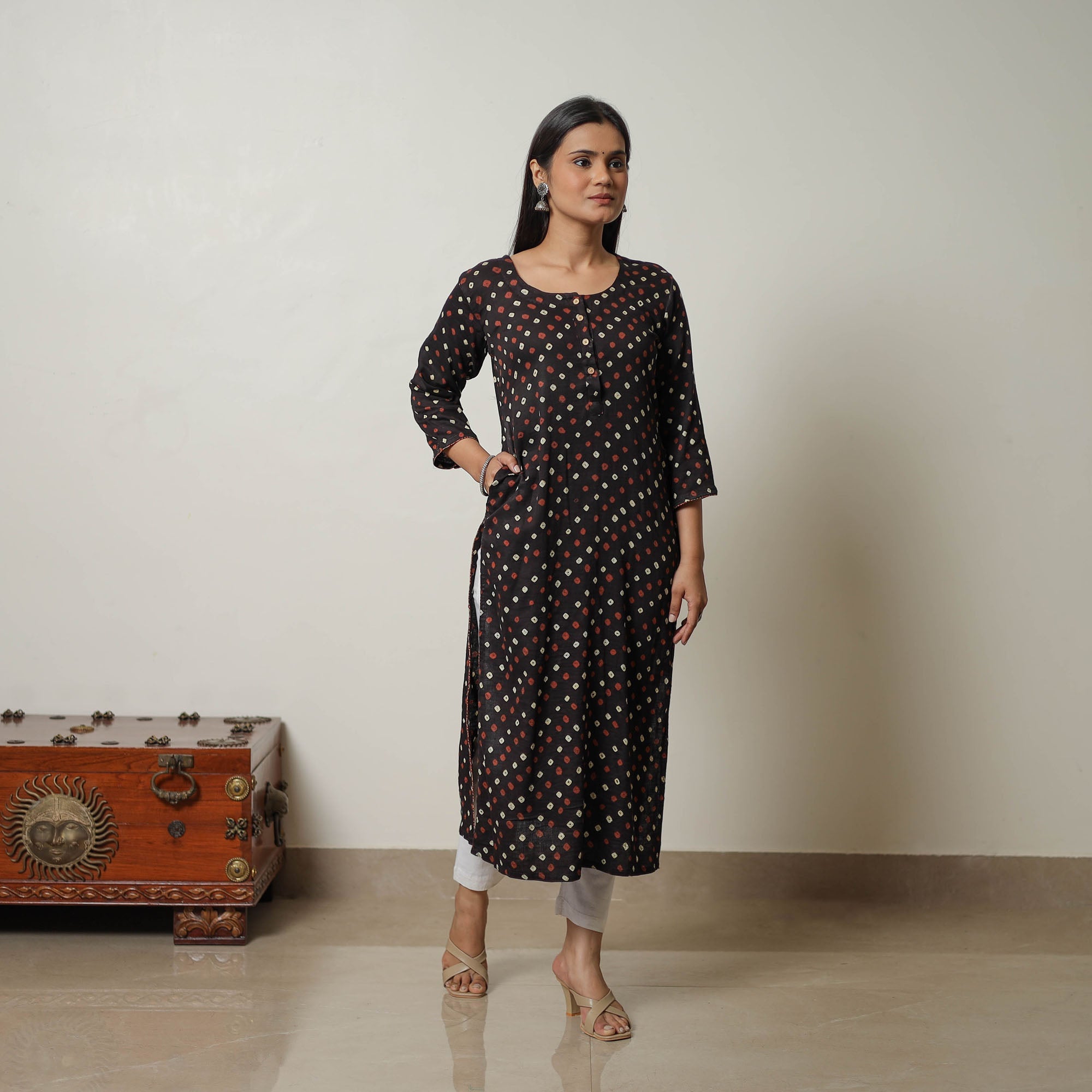 ITOKRI CASUALS Black - Tie & dye Cotton Straight Bandhani Kurta 02 - view 3