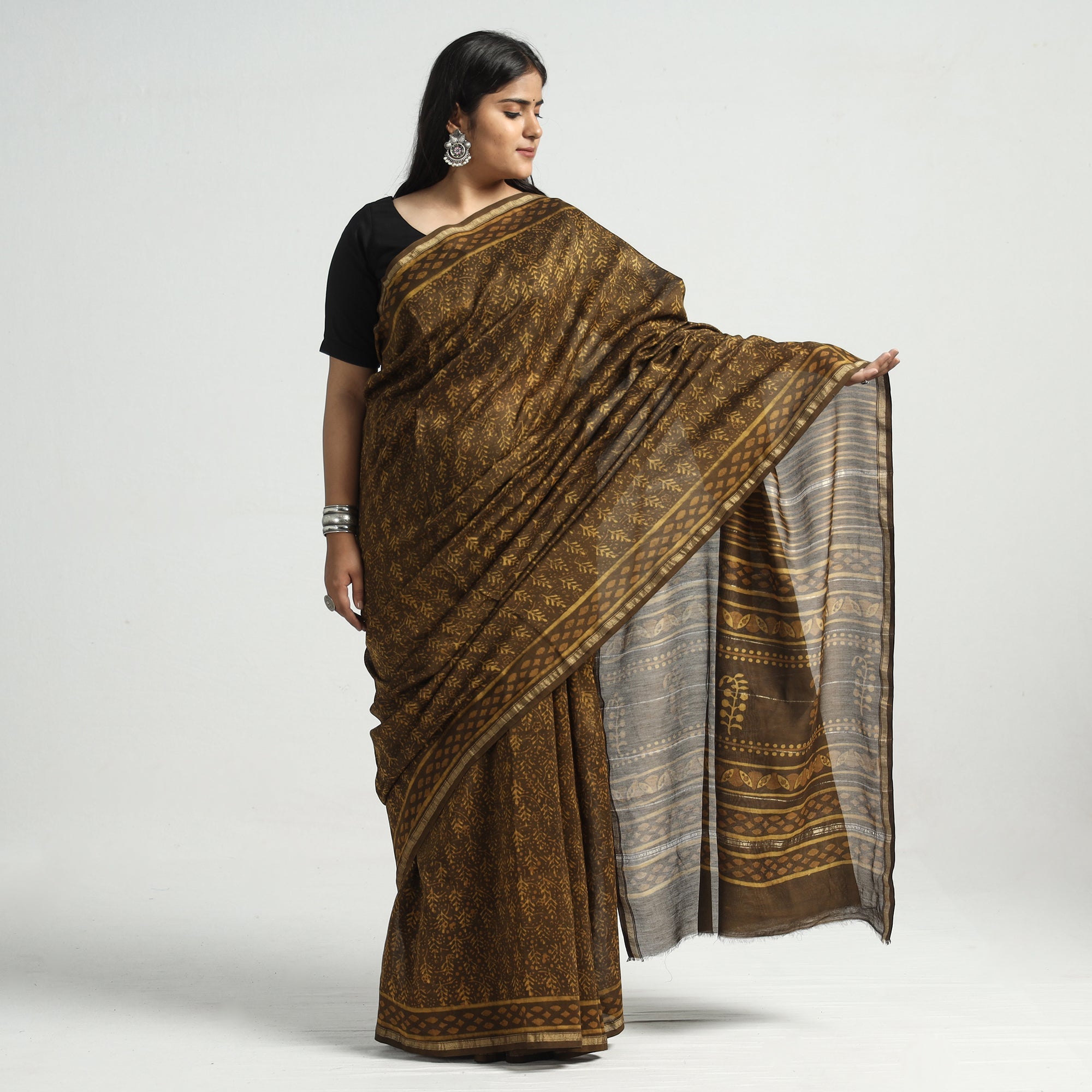 HAVELI CHRONICLES Brown - Akola Hand Block Printed Chanderi Silk Saree with Zari Border - view 2