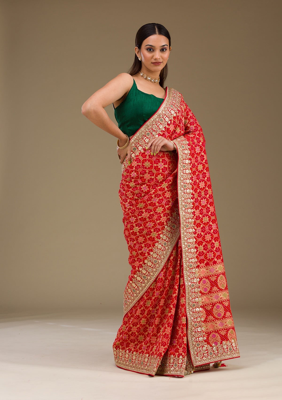 Koskii Red Gotapatti Chiffon Saree – Women's