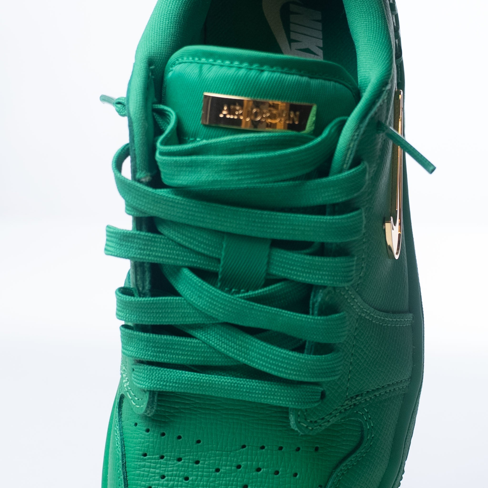Nike Jordan 1 Low 'Method Of Make Lucky Green' - view 5