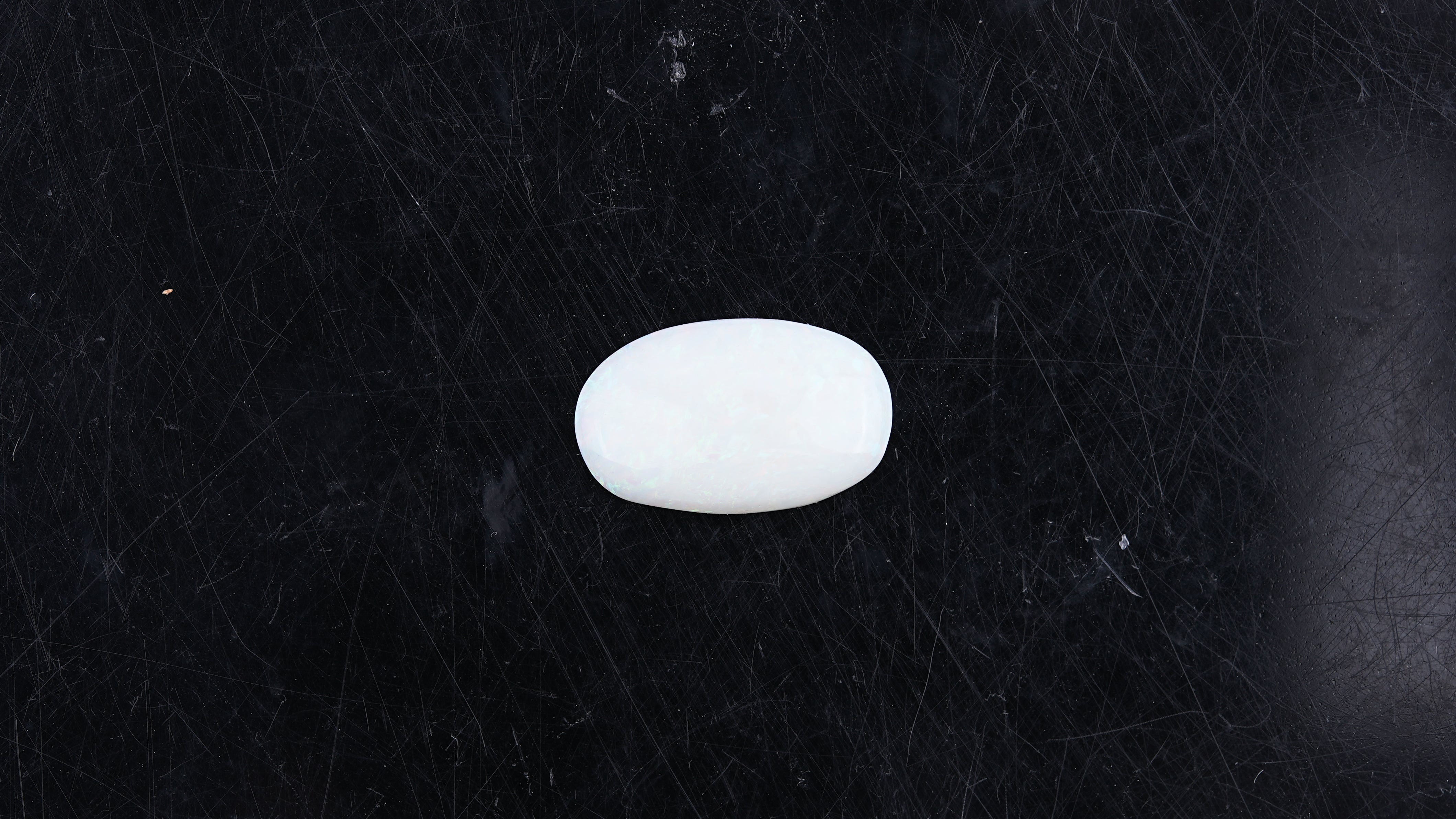 Gemsmantra Opal with Fire - 3.25 Carats (3.575 Ratti)