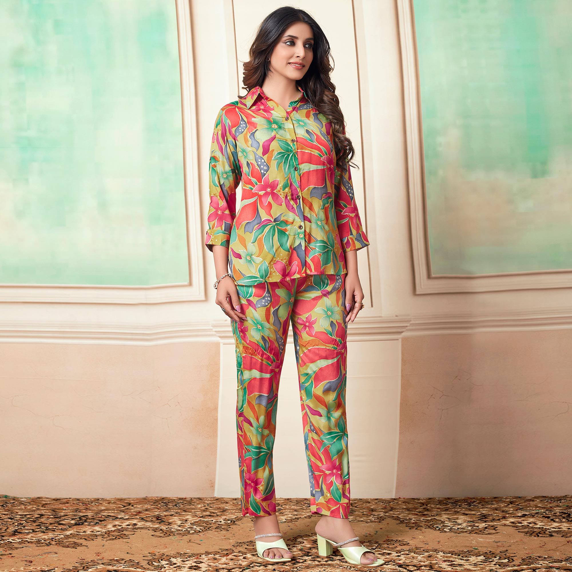 Peachmode Multicolor Floral Foil Printed Muslin Co Ord Set - view 7