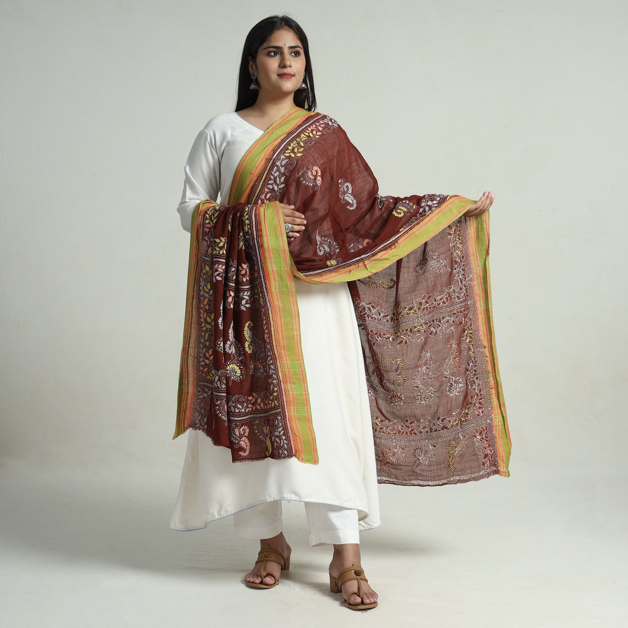KHUSHBASH - HAPPY LOOM OF EAST Brown - Bengal Kantha Embroidery Cotton Handloom Dupatta 95 - view 2