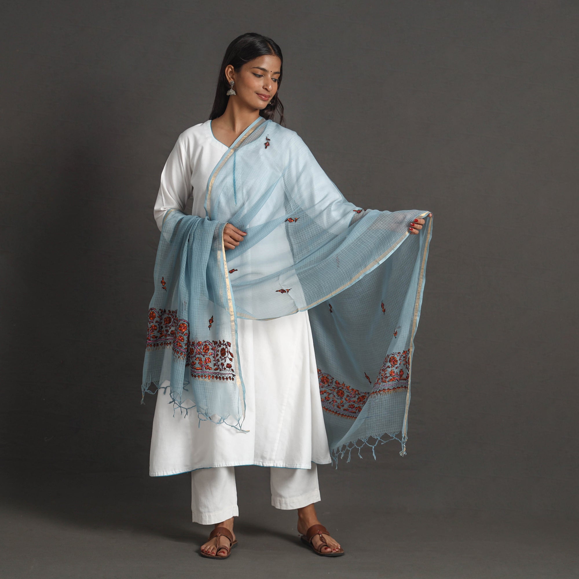 ITOKRI CRAFTS INITIATIVE Kota Doria Silk Cotton Kashida Embroidery Dupatta 55 - view 2