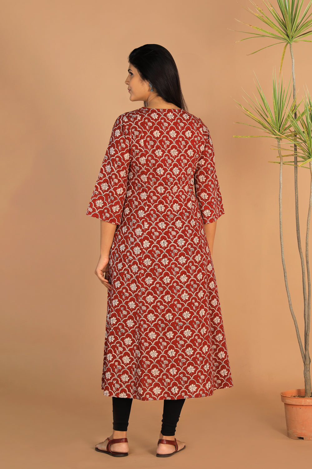 Kalanjali Ethnics Embroidered cotton Bagh block printed kurti - view 5