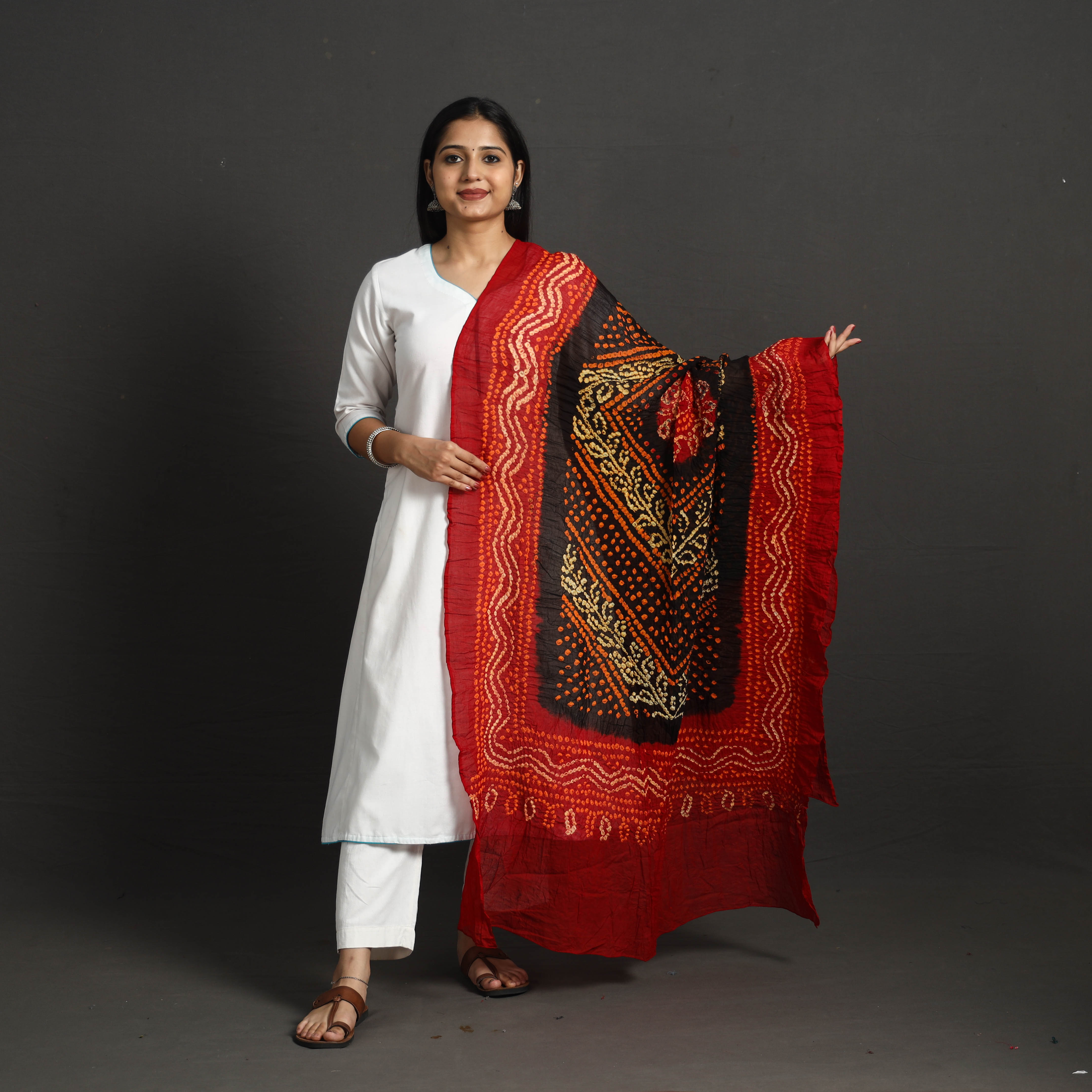 KACHCHH JI CHHAAP Kutch Tie-Dye Cotton Bandhani Dupatta 45