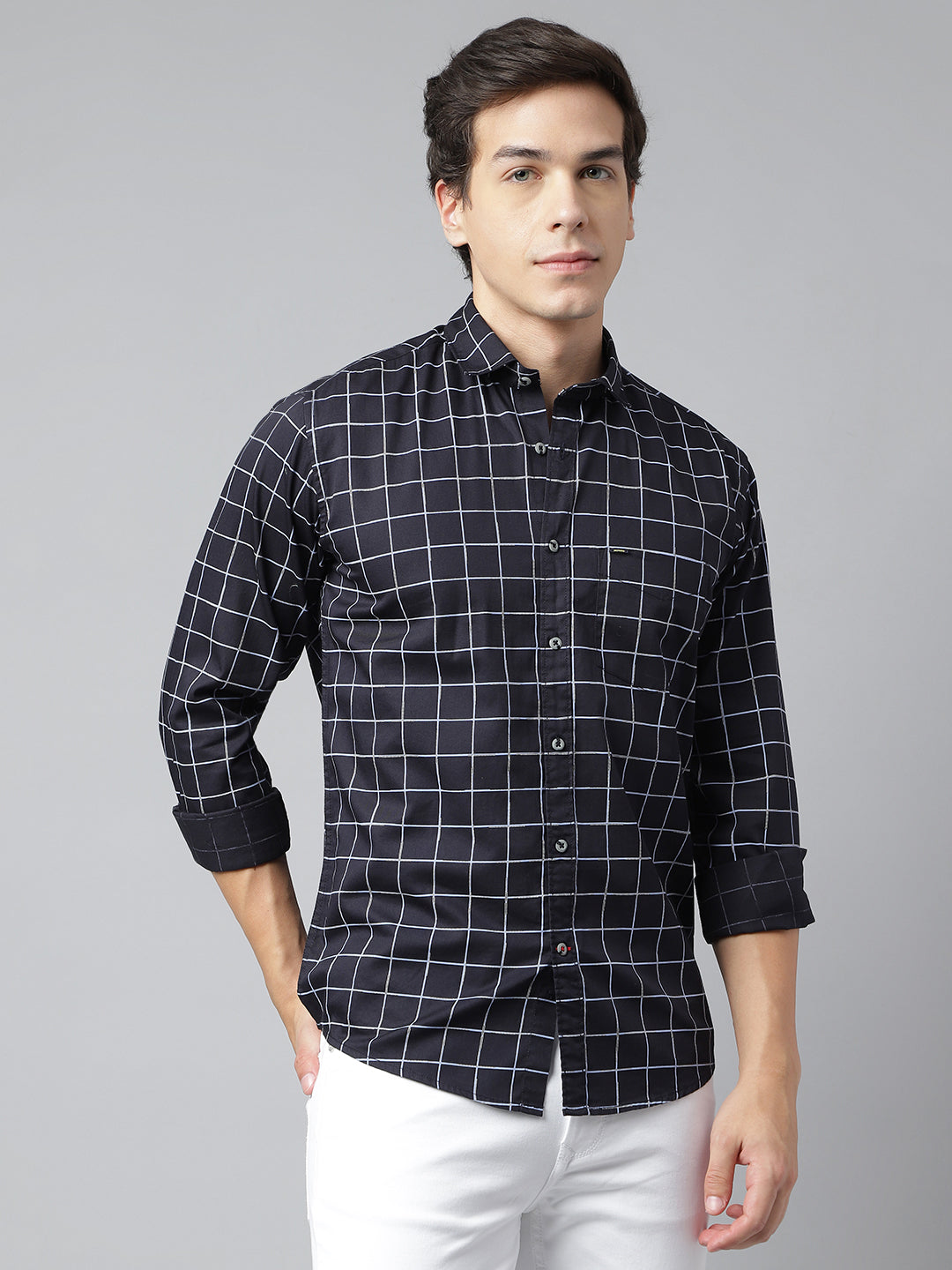 BlackTree Men Navy Standard Fit Checkered Casual Shirt